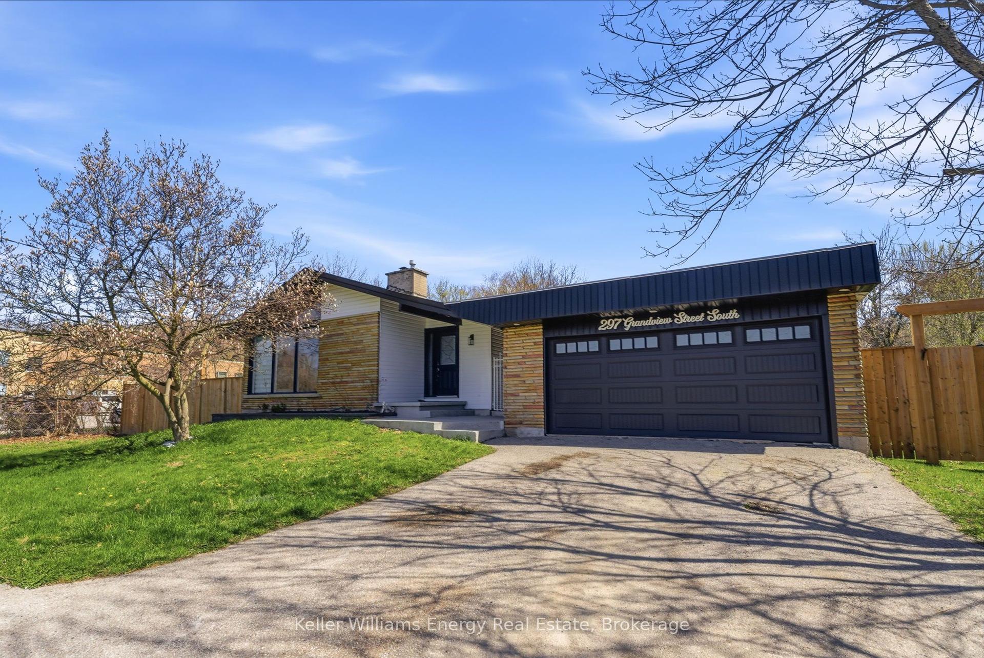 297 Grandview Street S, Oshawa — Detached for sale, photo 1