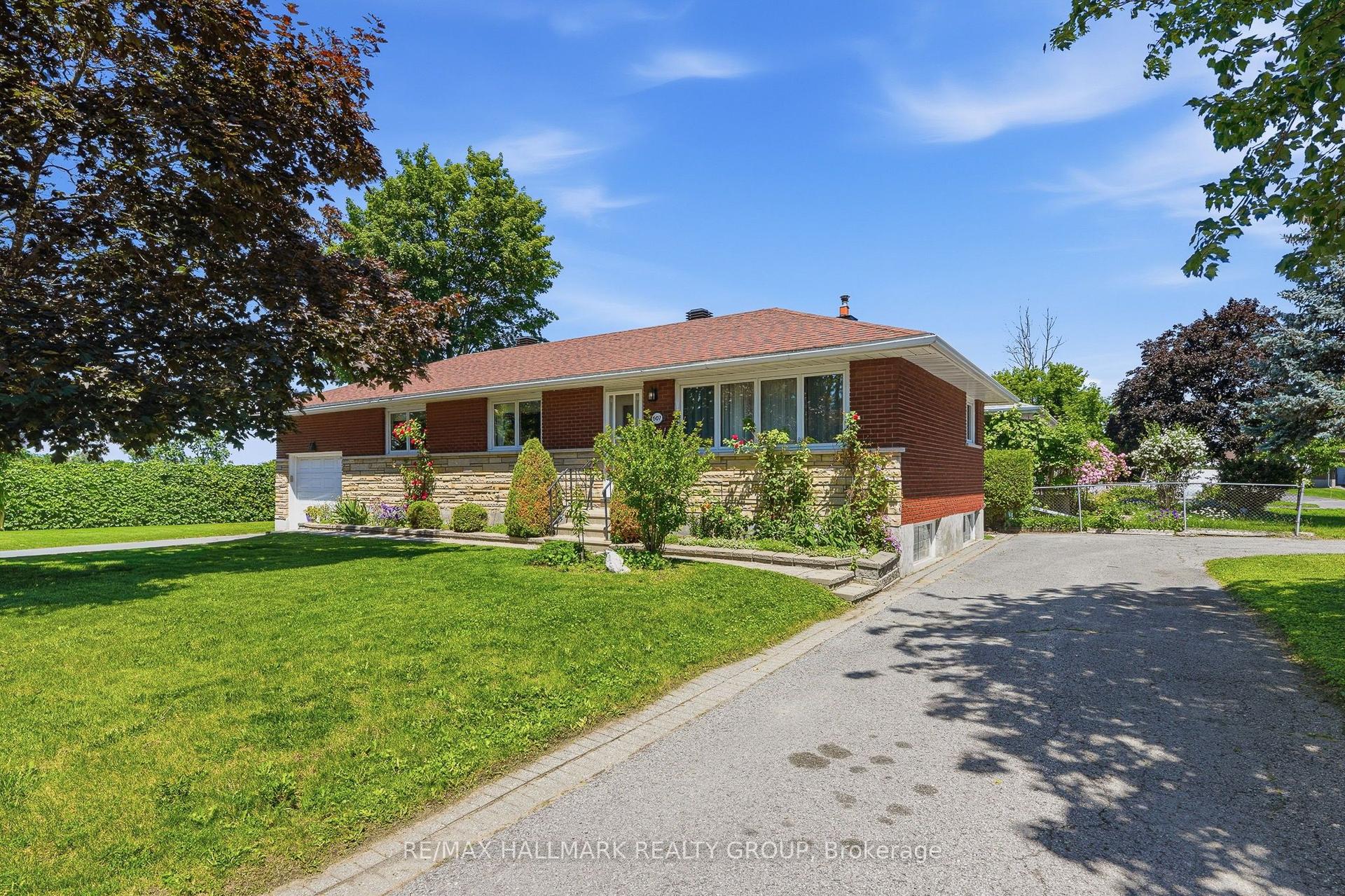 507 SIROIS Avenue — photo 1