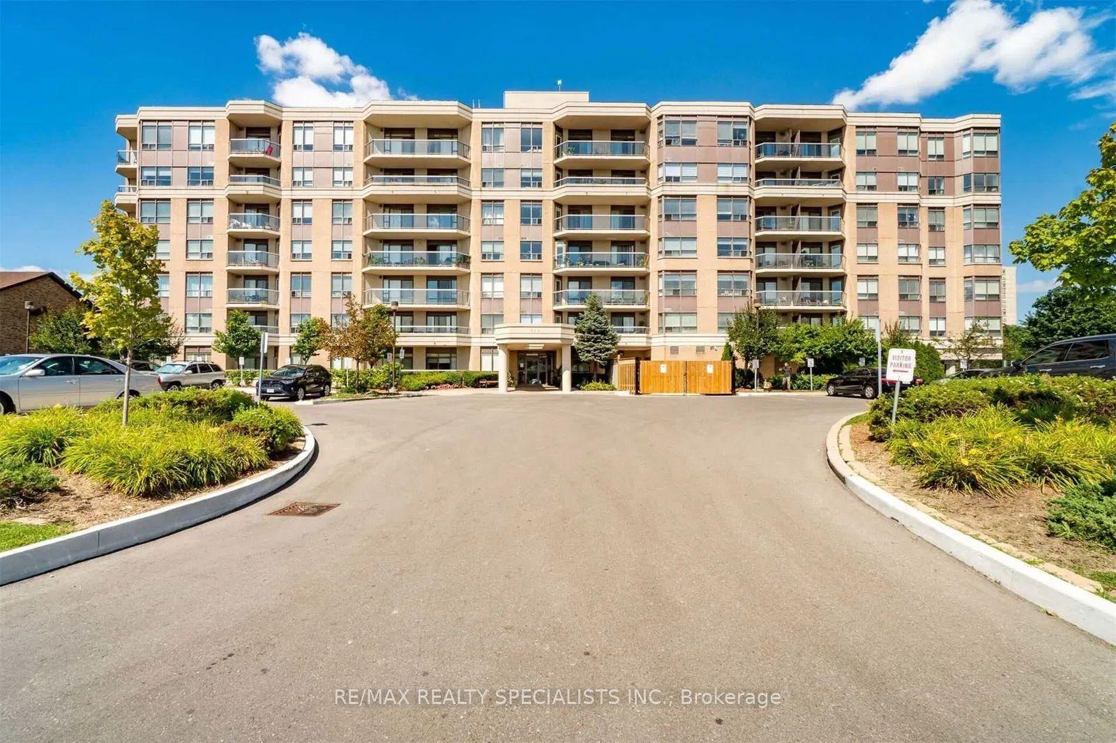300 Ray Lawson Boulevard 403 #403, Brampton — Condo for sale, photo 1