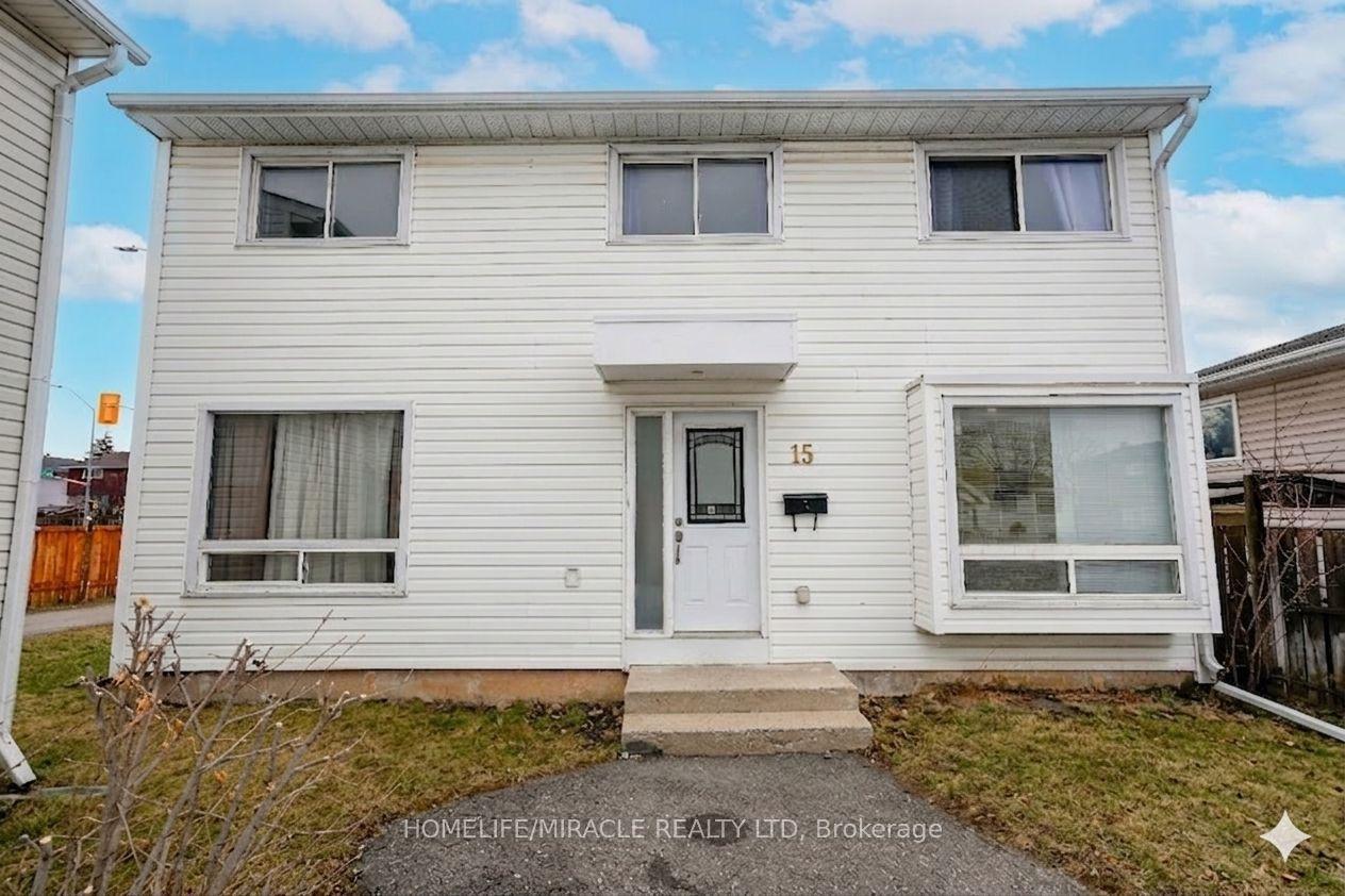 15 Heatherside Court — photo 1