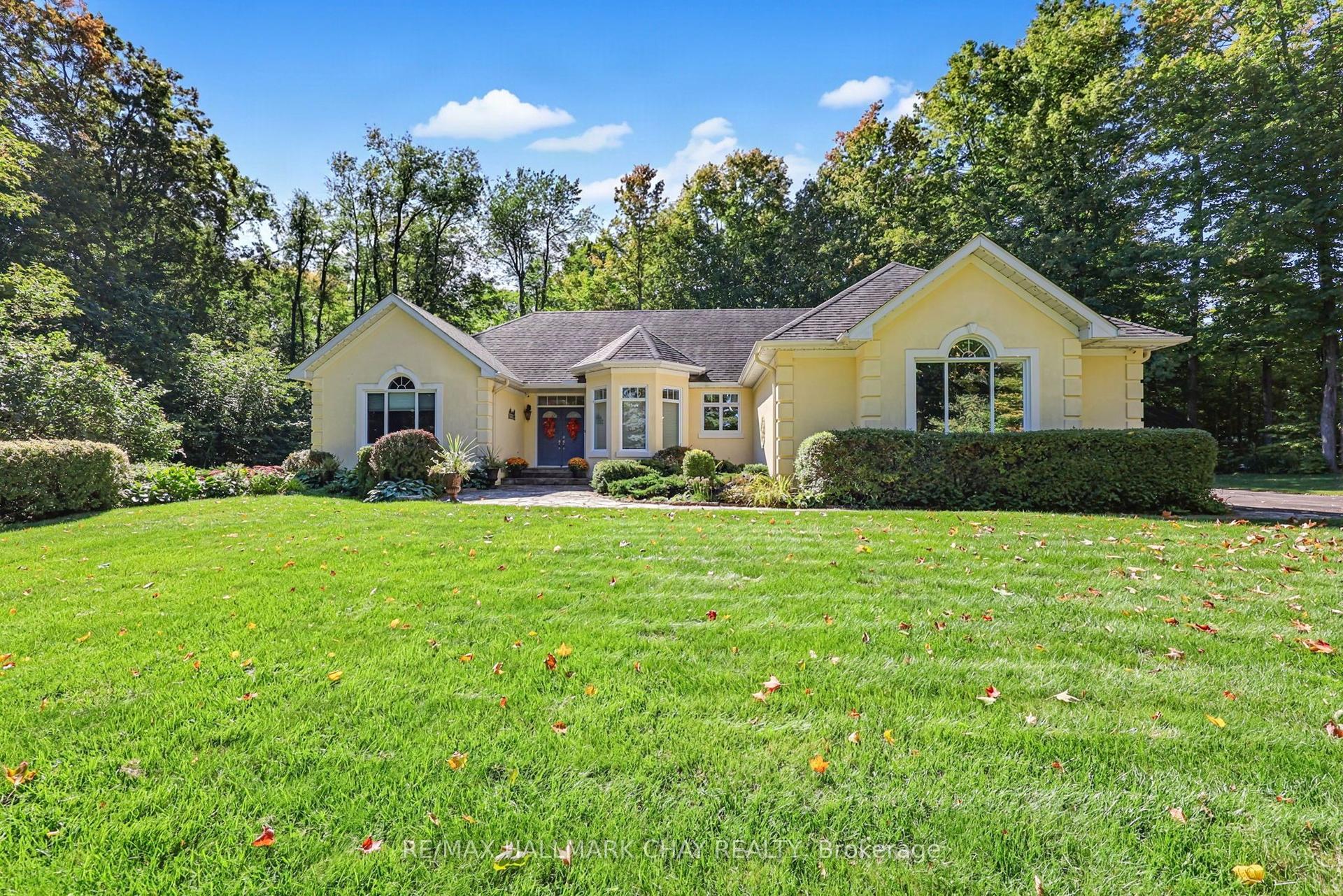 1919 Innisbrook Street, Innisfil — Detached for sale, photo 1
