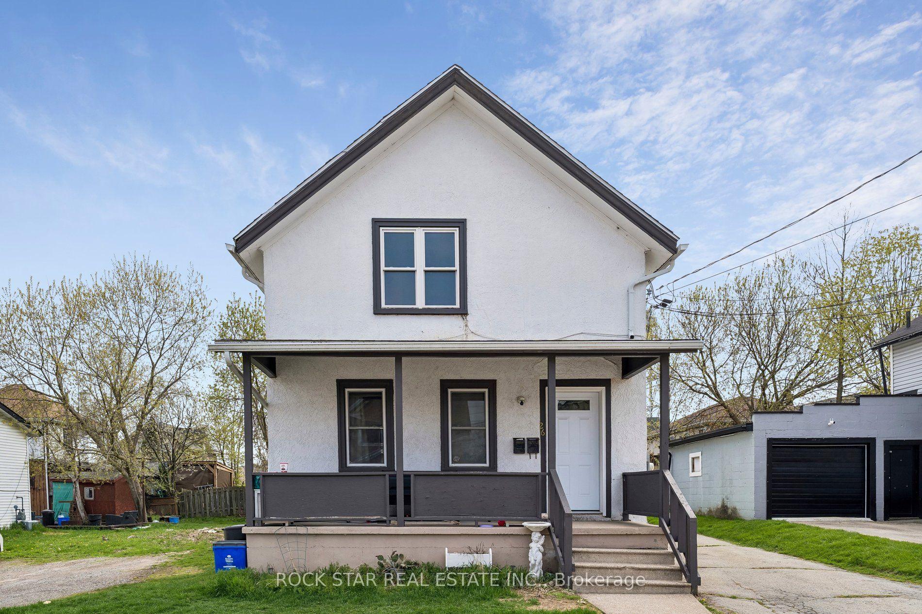 26 ALBINA Street UPPER #UPPER — photo 1