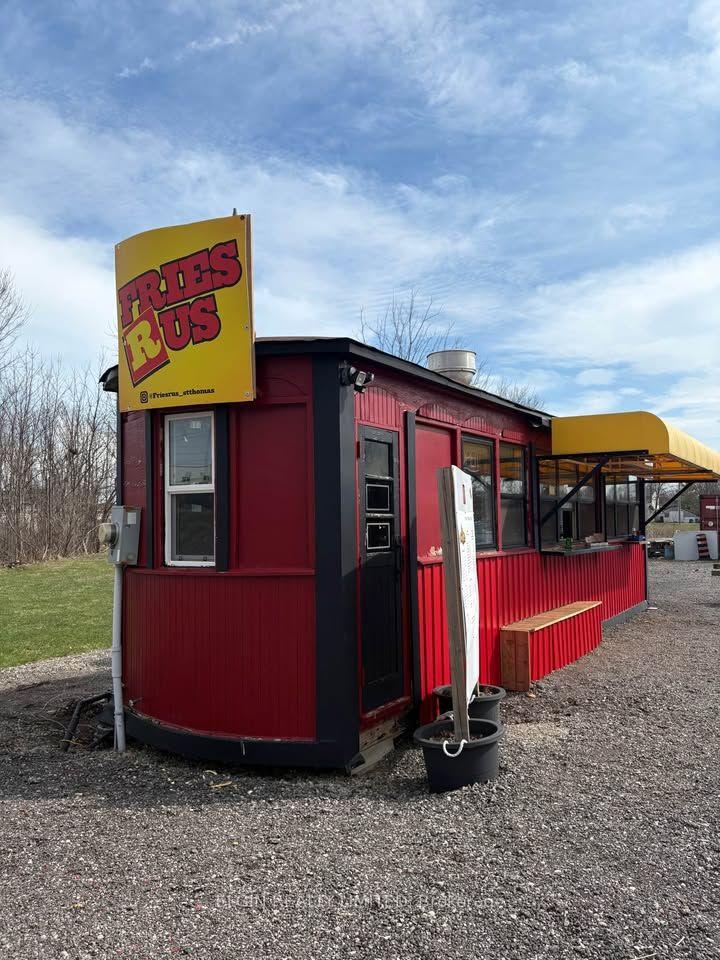 1030 Talbot Street — photo 1