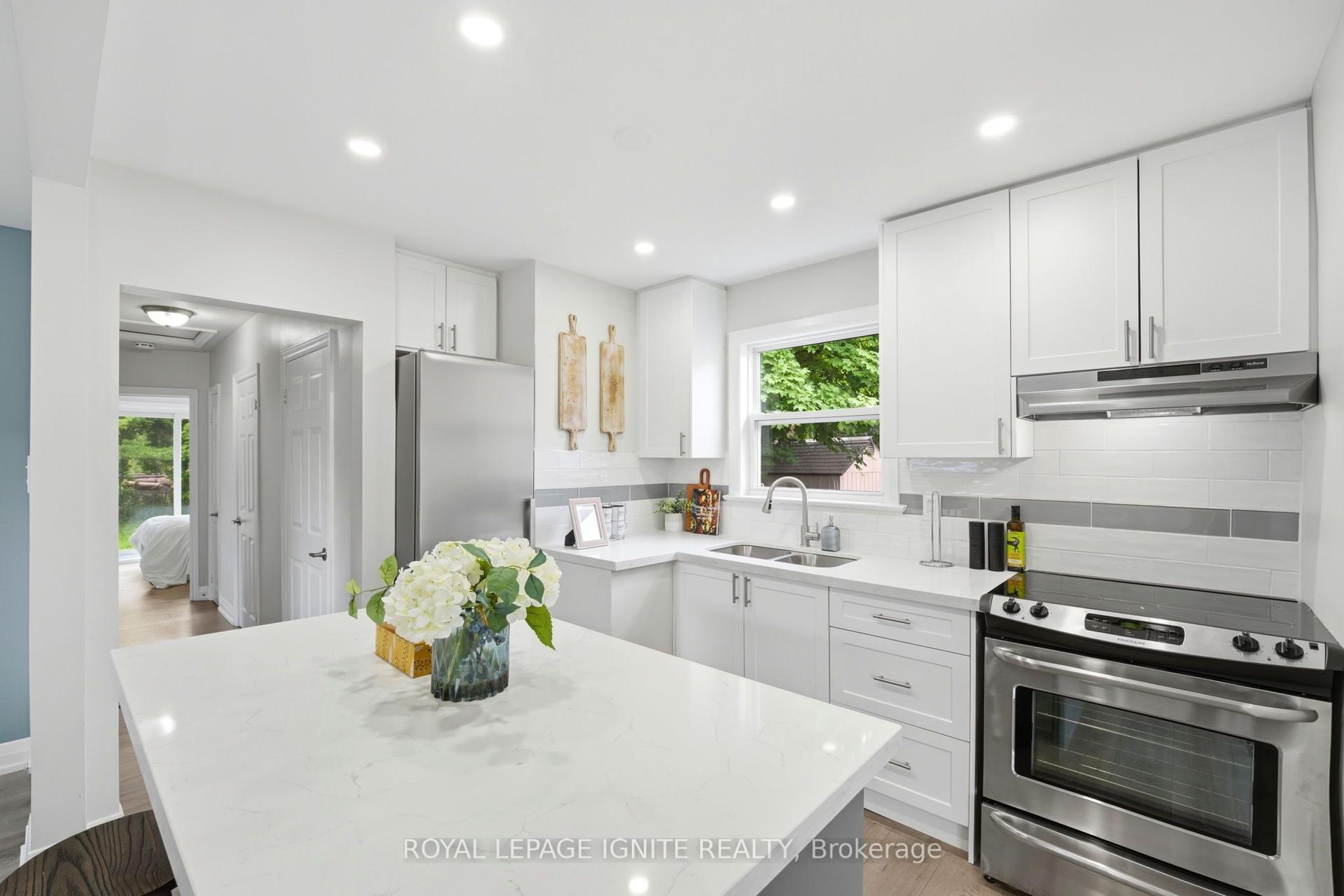 89 Darlingside Drive — photo 1