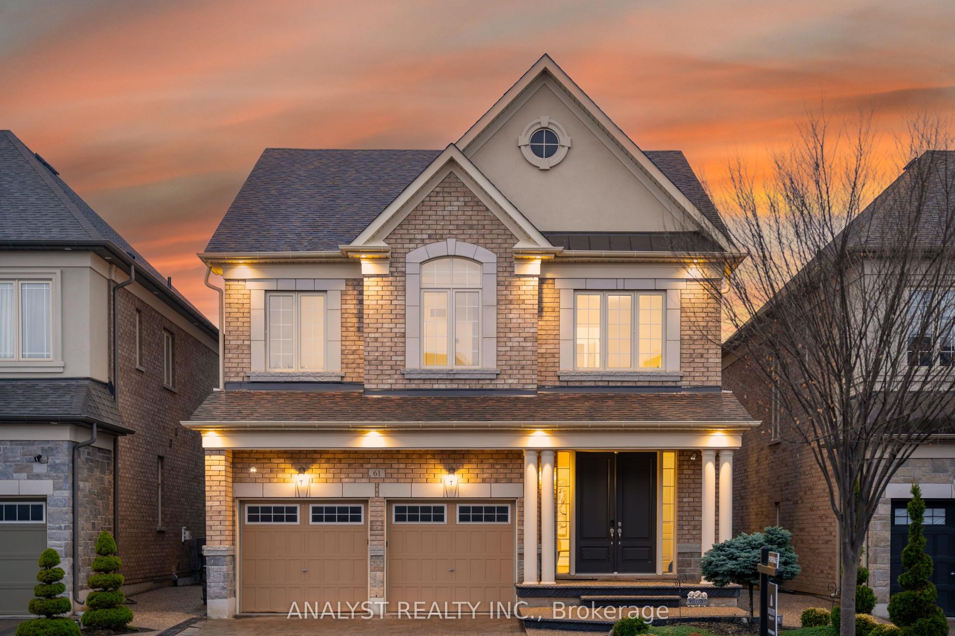 61 Ross Vennare Crescent — photo 1