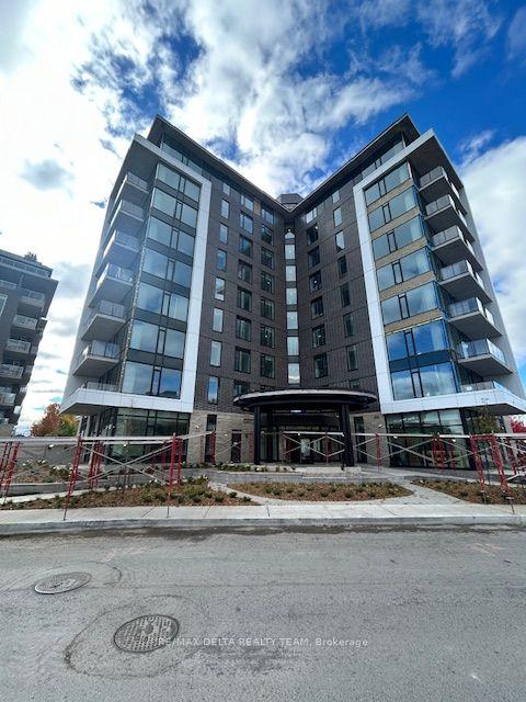 360 DESCHATELETS Avenue 106 #106 — photo 1