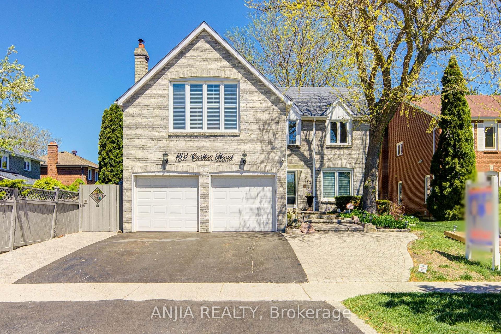 182 Carlton Road — photo 1