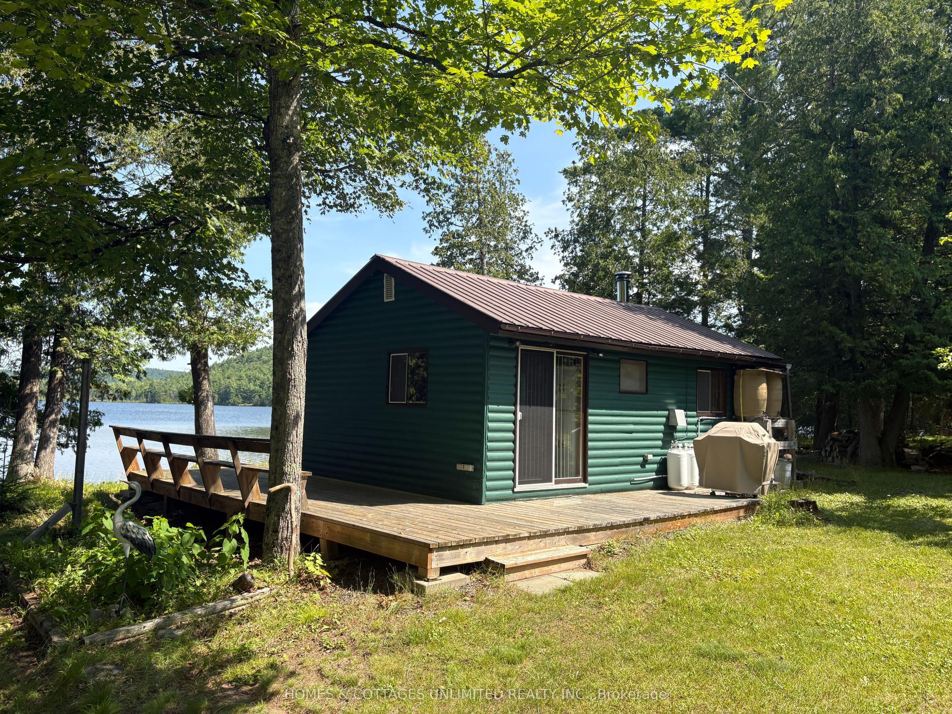 2102 Clyde Lake Lane, Lanark Highlands — Detached for sale, photo 1