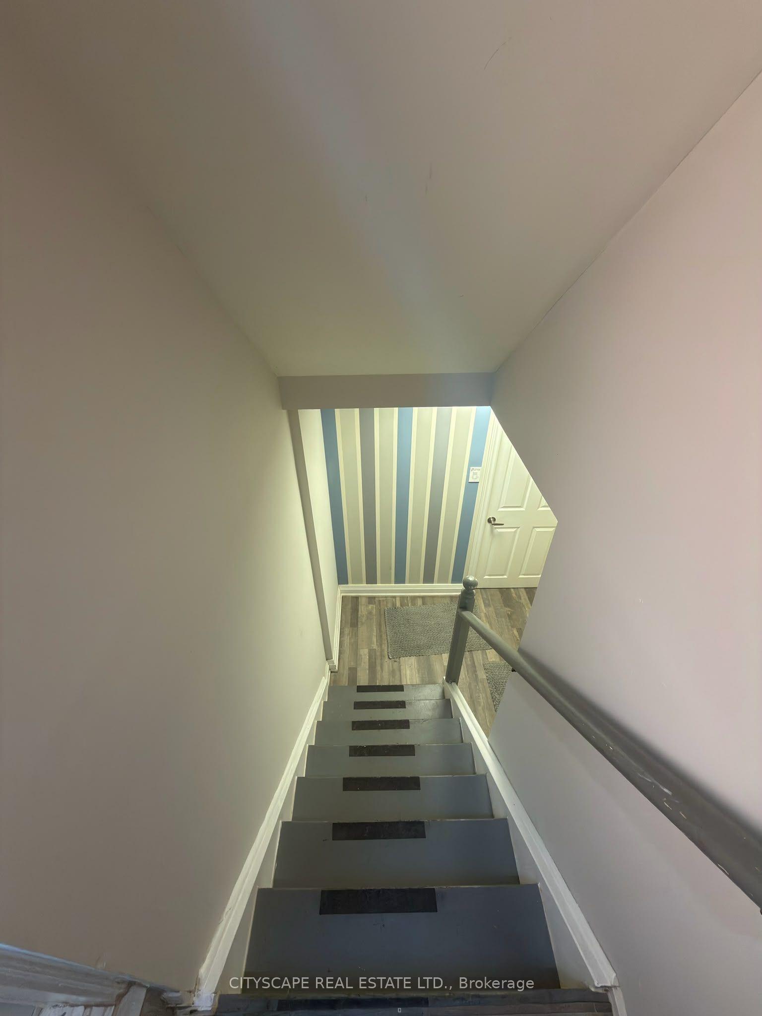 5668 Shillington Drive Basement #Basement, Mississauga — Detached for lease, photo 1