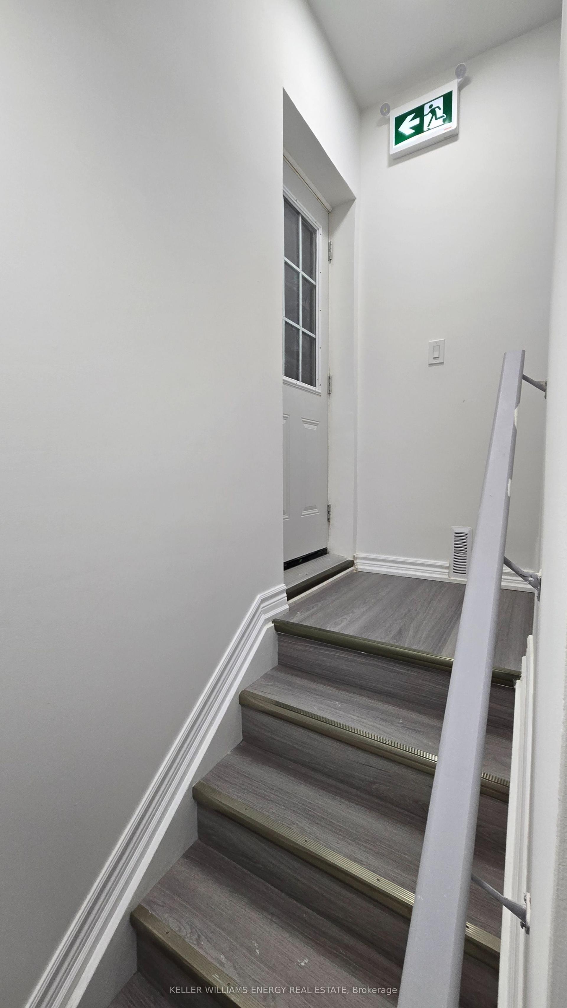 36 Crombie Street, Clarington — Detached for lease, photo 1