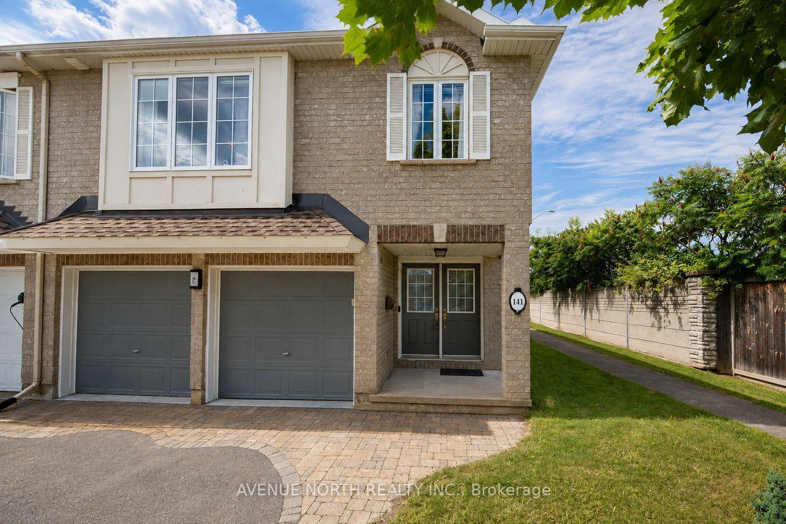 141 GLADEVIEW Private, Blossom Park - Airport and Area — Townhouse for sale, photo 1