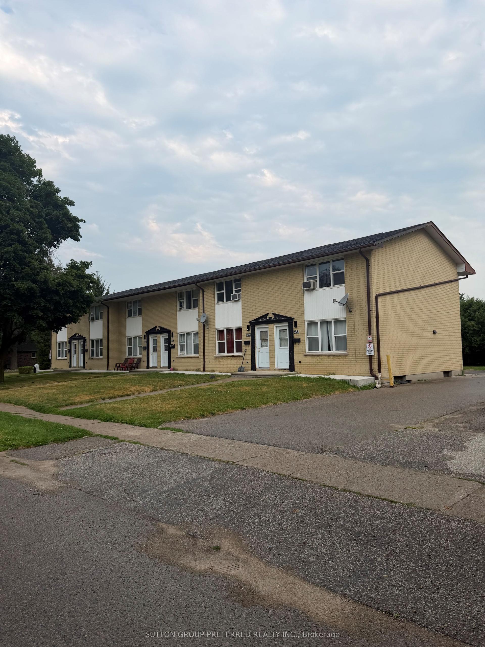 363 Saulsbury Street, Strathroy-Caradoc — Multiplex for sale, photo 1