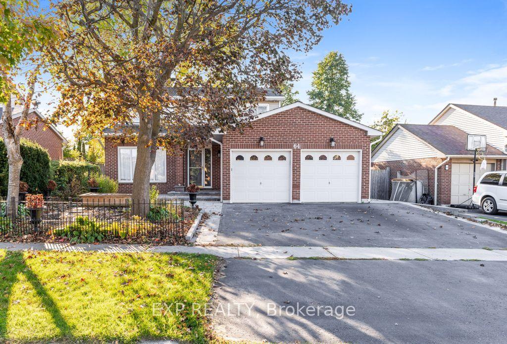 64 Burden Crescent Main / Upper #Main / Upper, Ajax — Detached for lease, photo 1