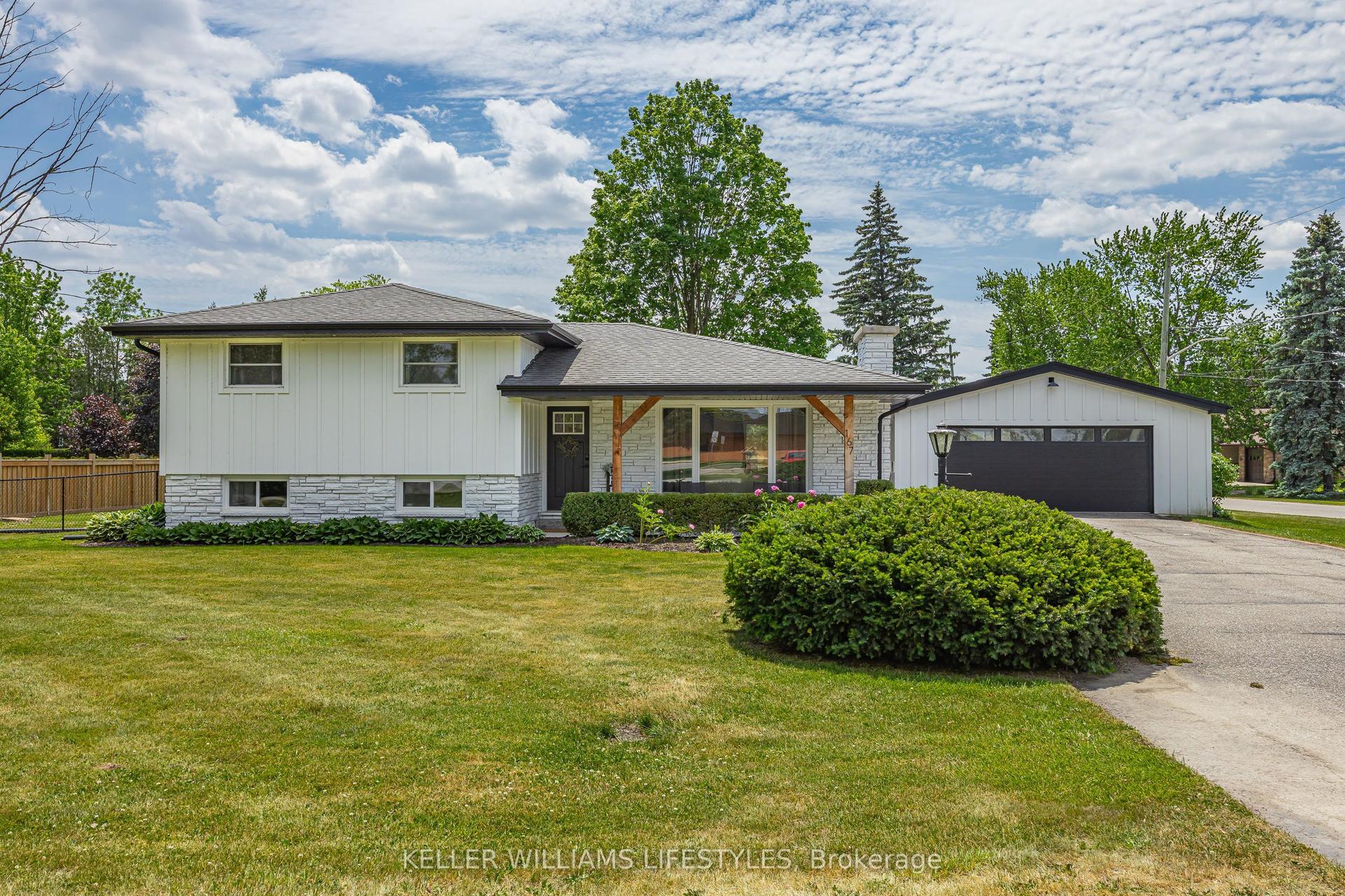 167 Mcleod Street — photo 1