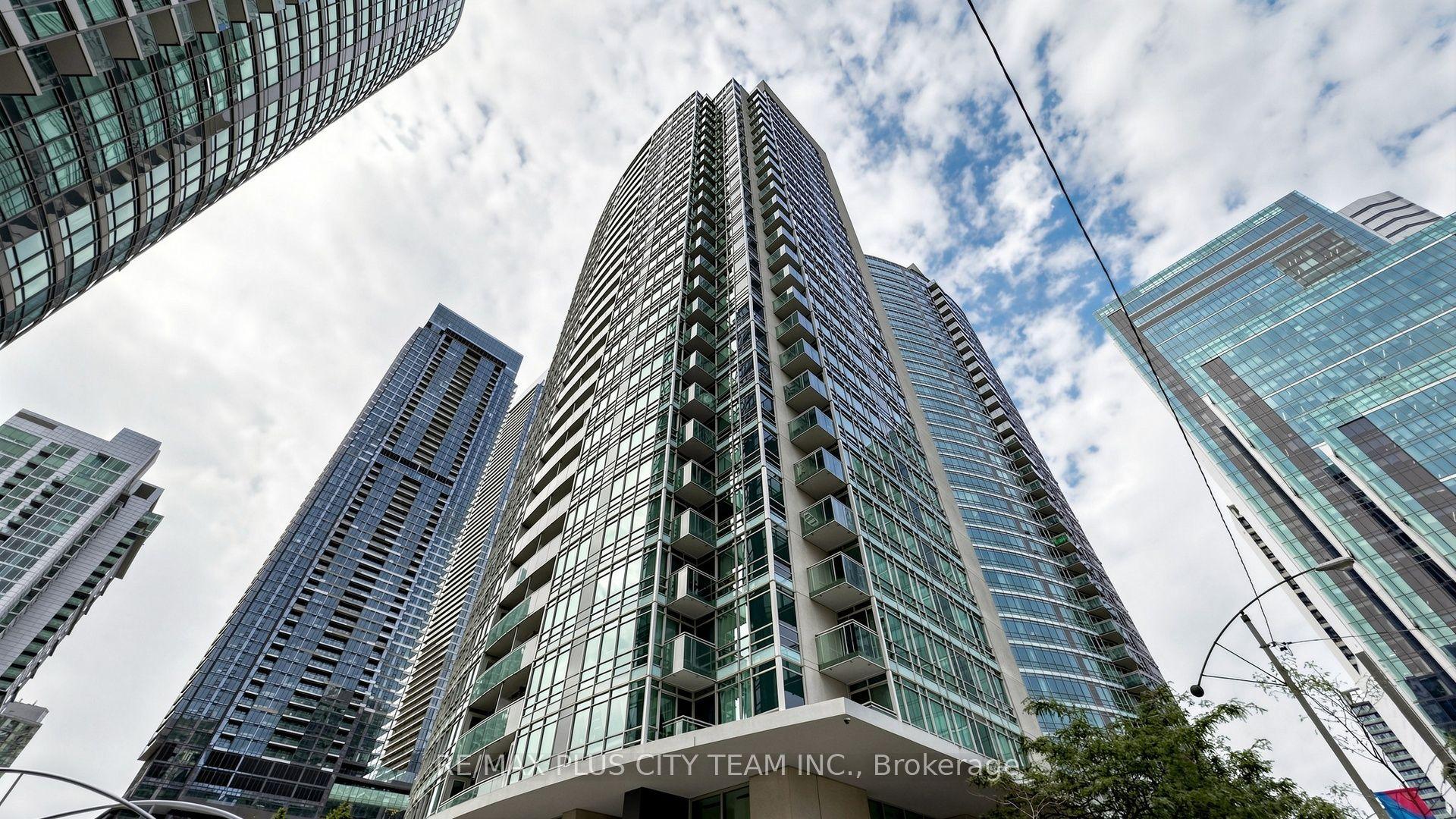 381 Front Street W 3011 #3011, Toronto — Condo for lease, photo 1