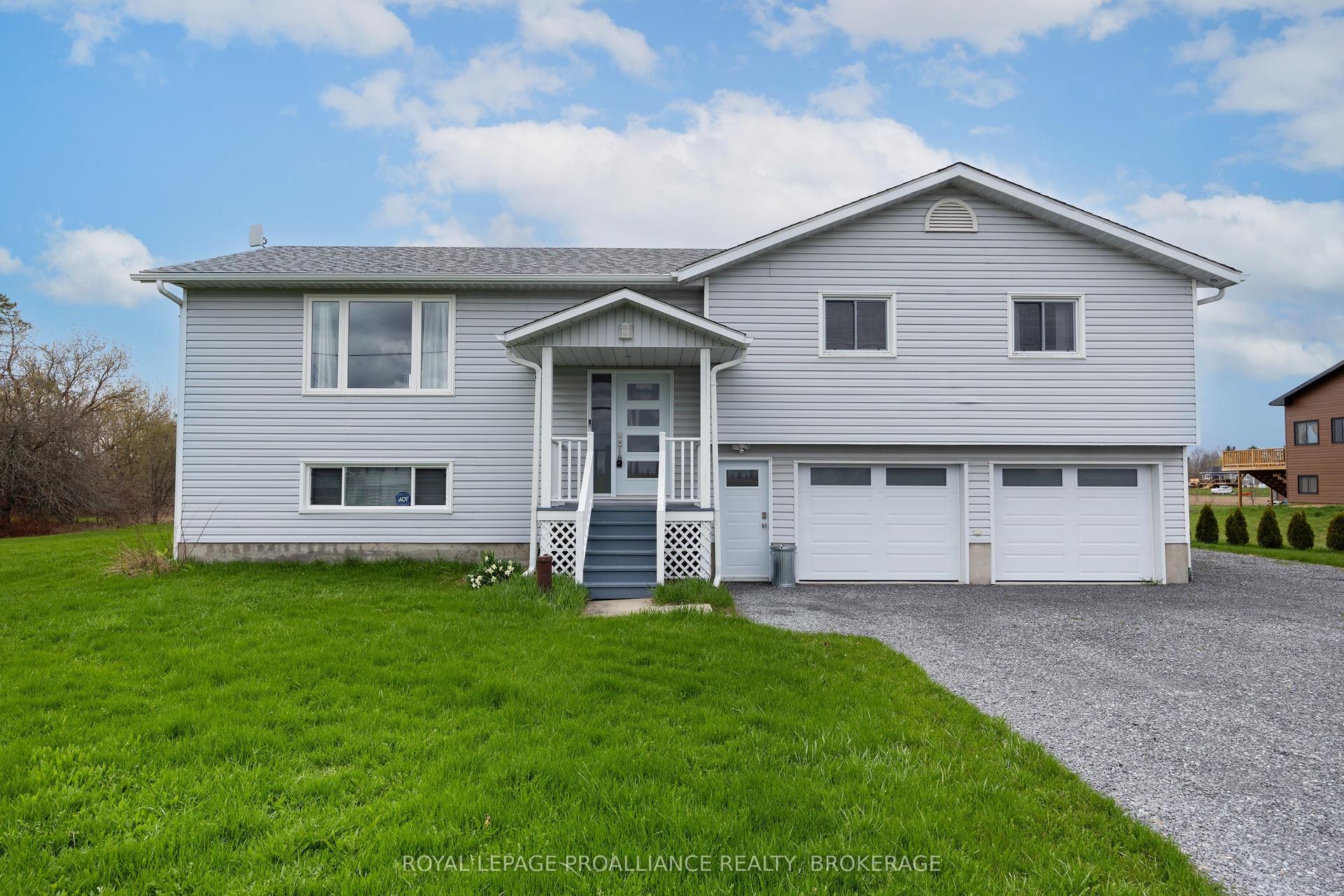 4318 County Road 6, Stone Mills — Detached for sale, photo 1