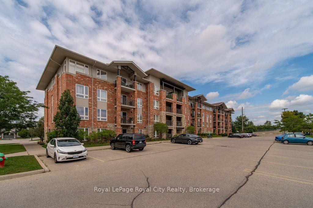 43 Waterford Drive 101 #101, Guelph — Condo for sale, photo 1
