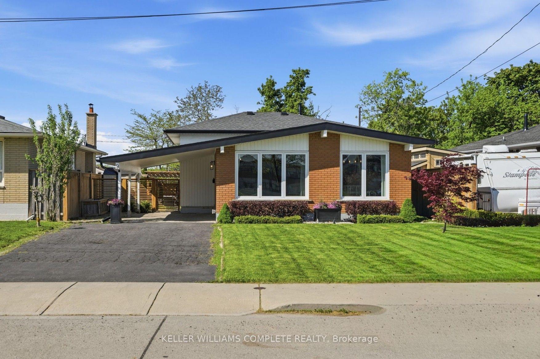 9 Reno Avenue — photo 1