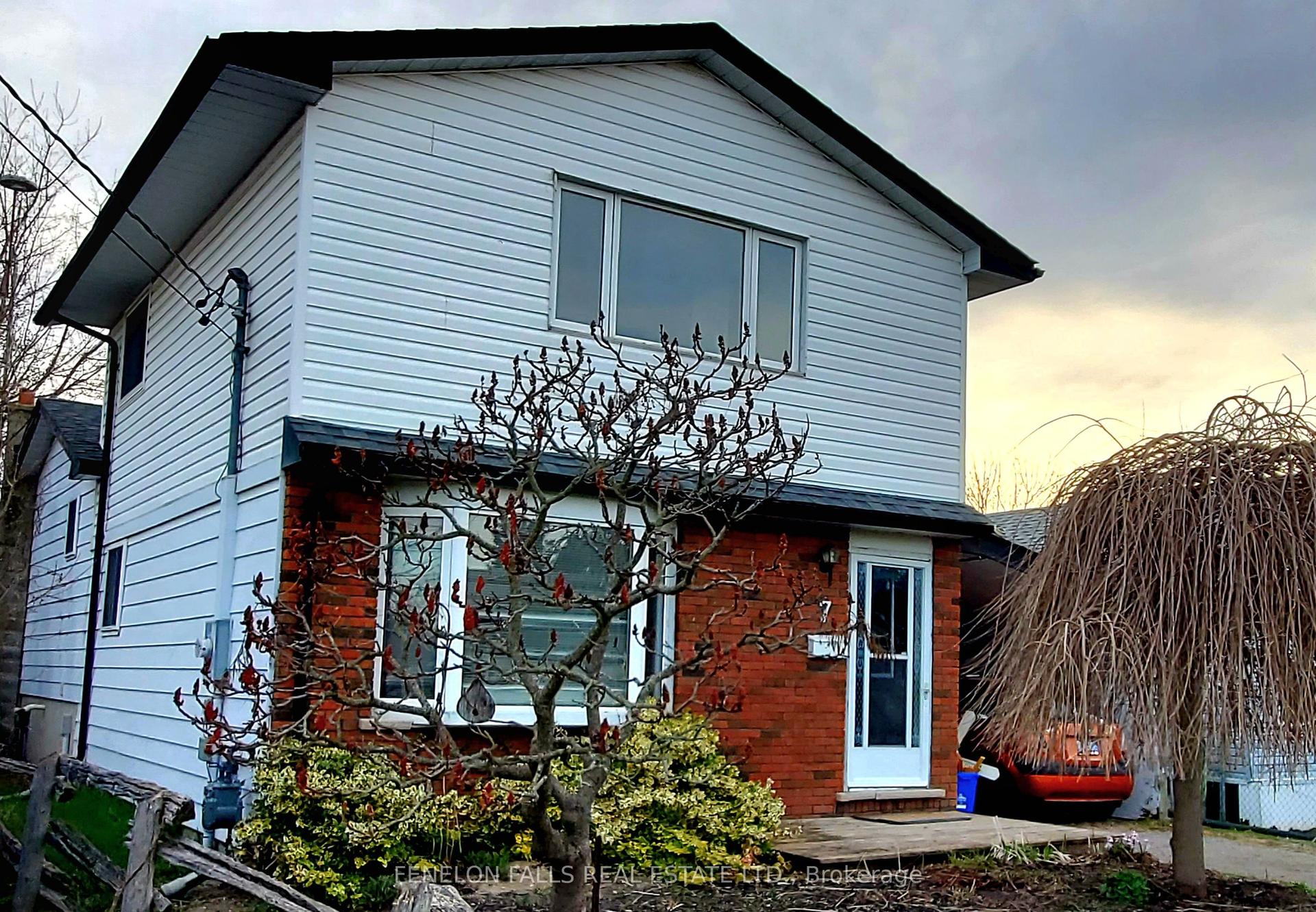 7 James Street — photo 1