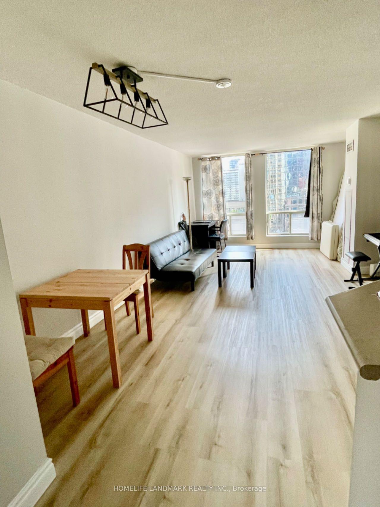 25 Grenville Street 1002 #1002, Toronto — Condo for lease, photo 1