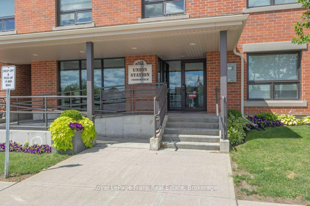 58 Glenelg Street W 103 #103, Kawartha Lakes — Condo for sale, photo 1