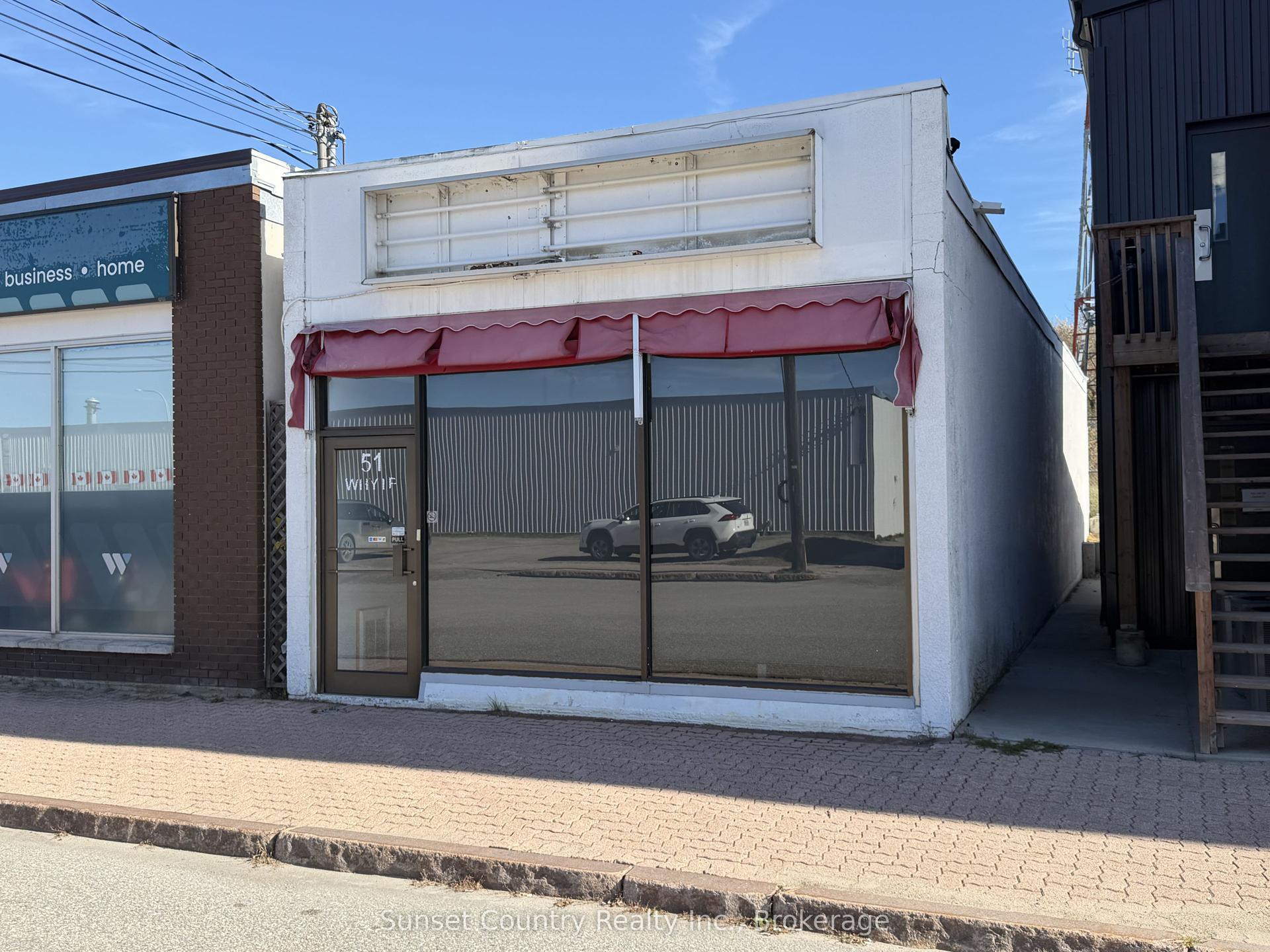 51 Whyte Avenue, Dryden — Commercial for sale, photo 1