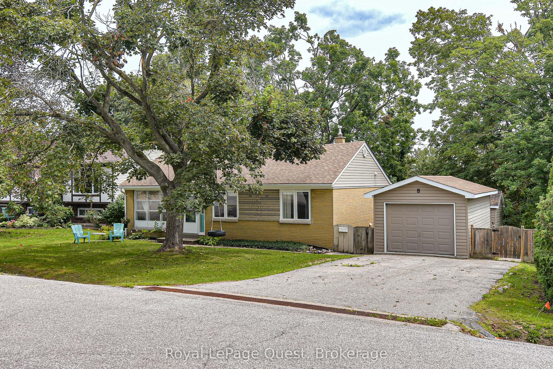 5 Karen Crescent, Orillia — Detached for sale, photo 1