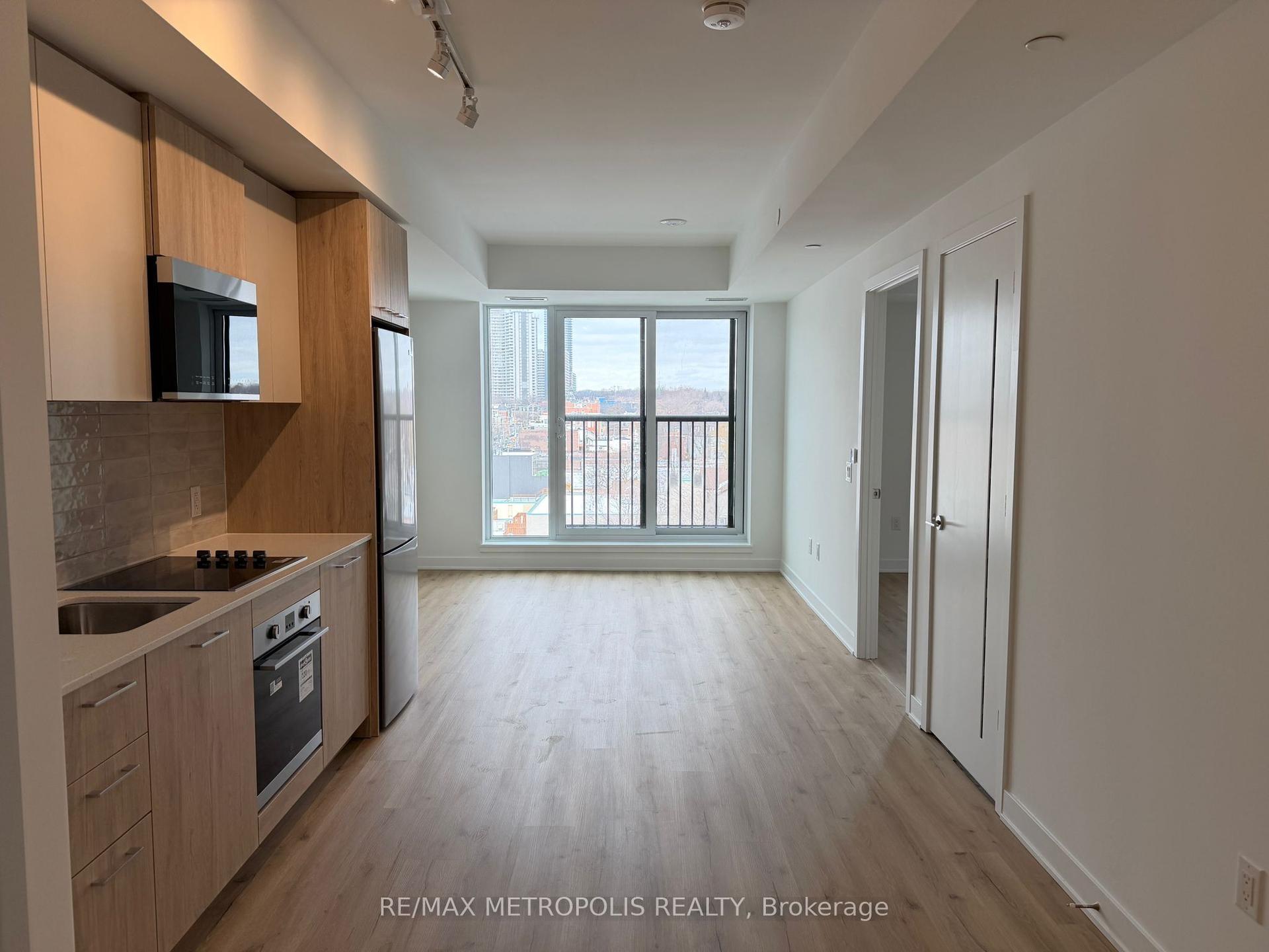 30 Dreamers Way 737 #737 — photo 1