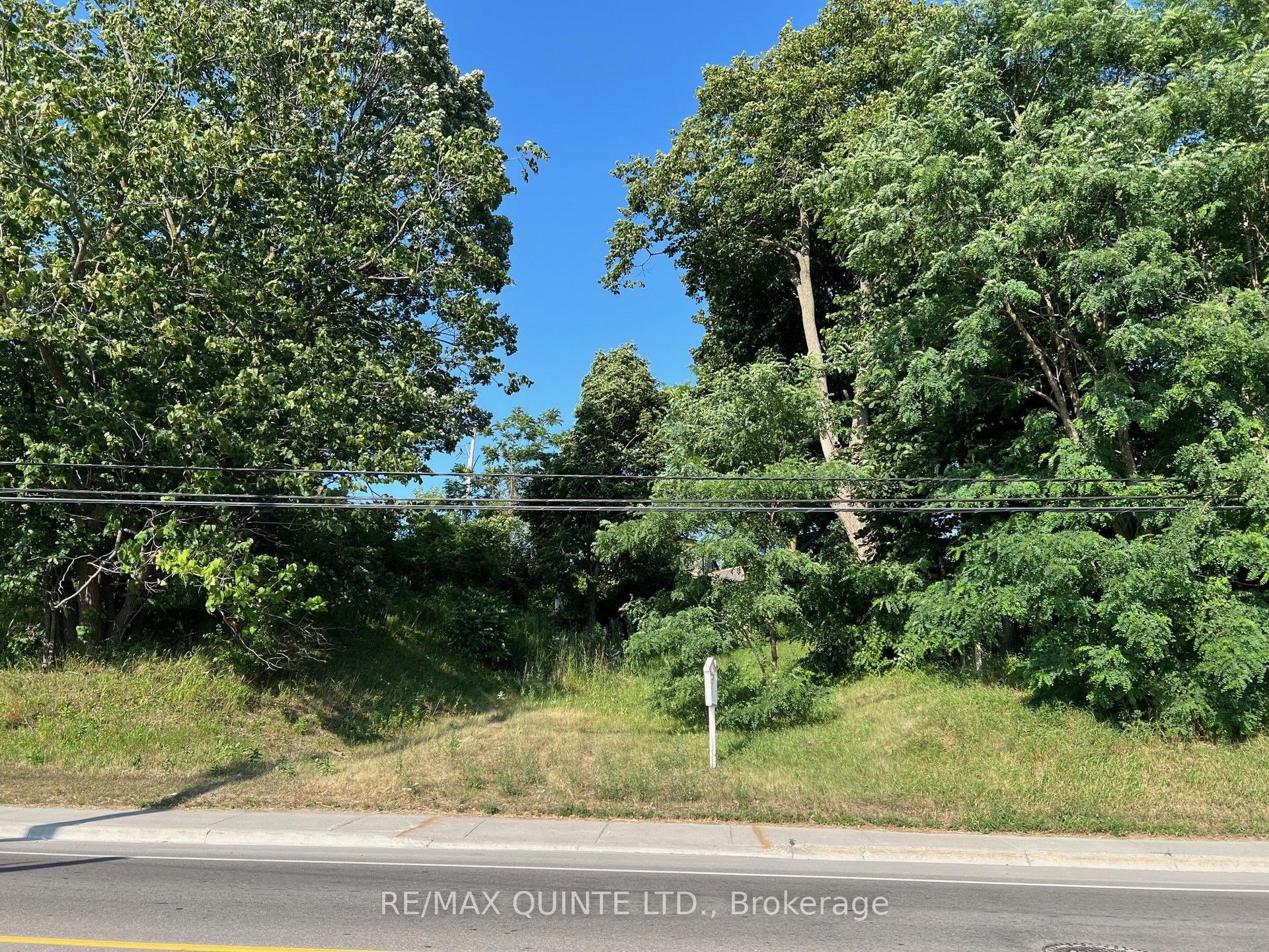 351 Sidney Street — photo 1