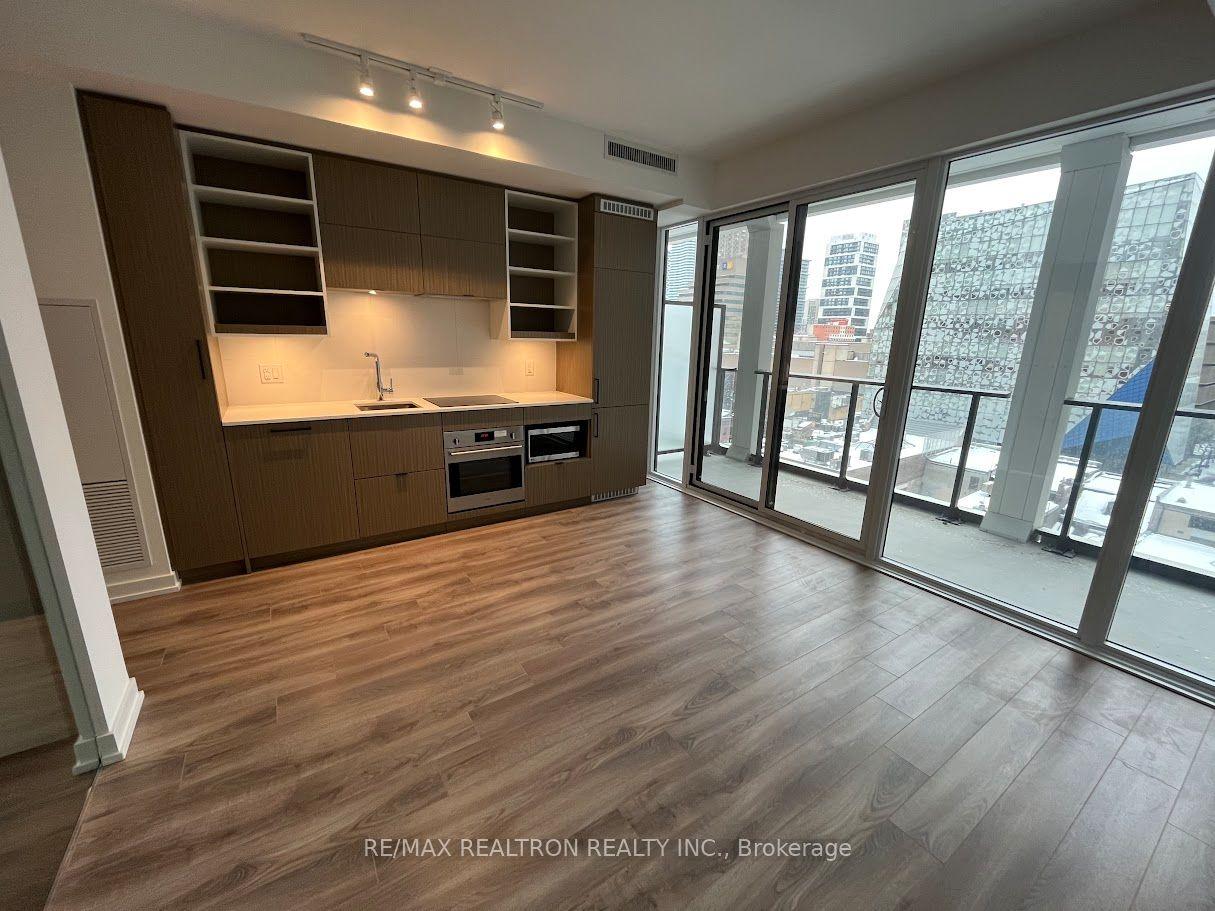 20 Edward Street 619 #619 — photo 1