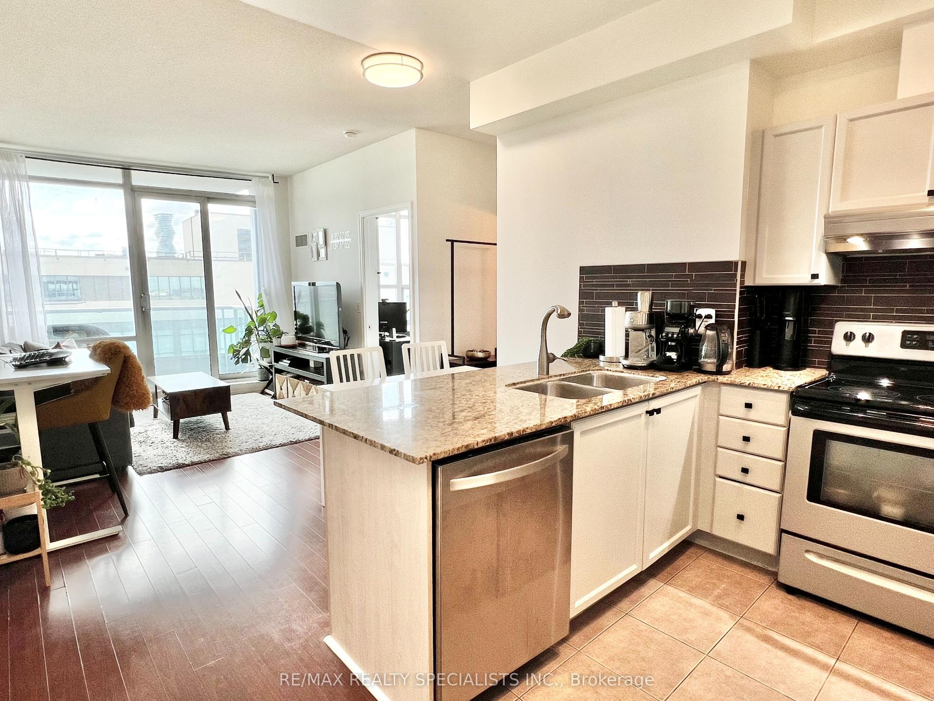 33 Elm Drive W 2505 #2505, Mississauga — Condo for lease, photo 1