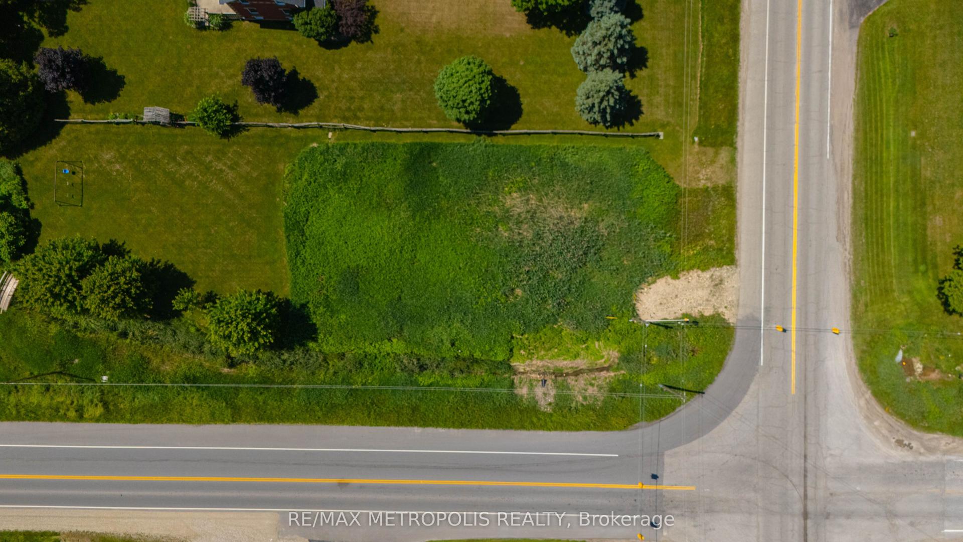 7462 Wellington 11 Road — photo 1