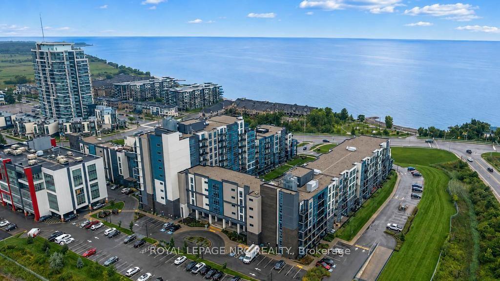 16 Concord Place 632 #632, Grimsby — Condo for sale, photo 1