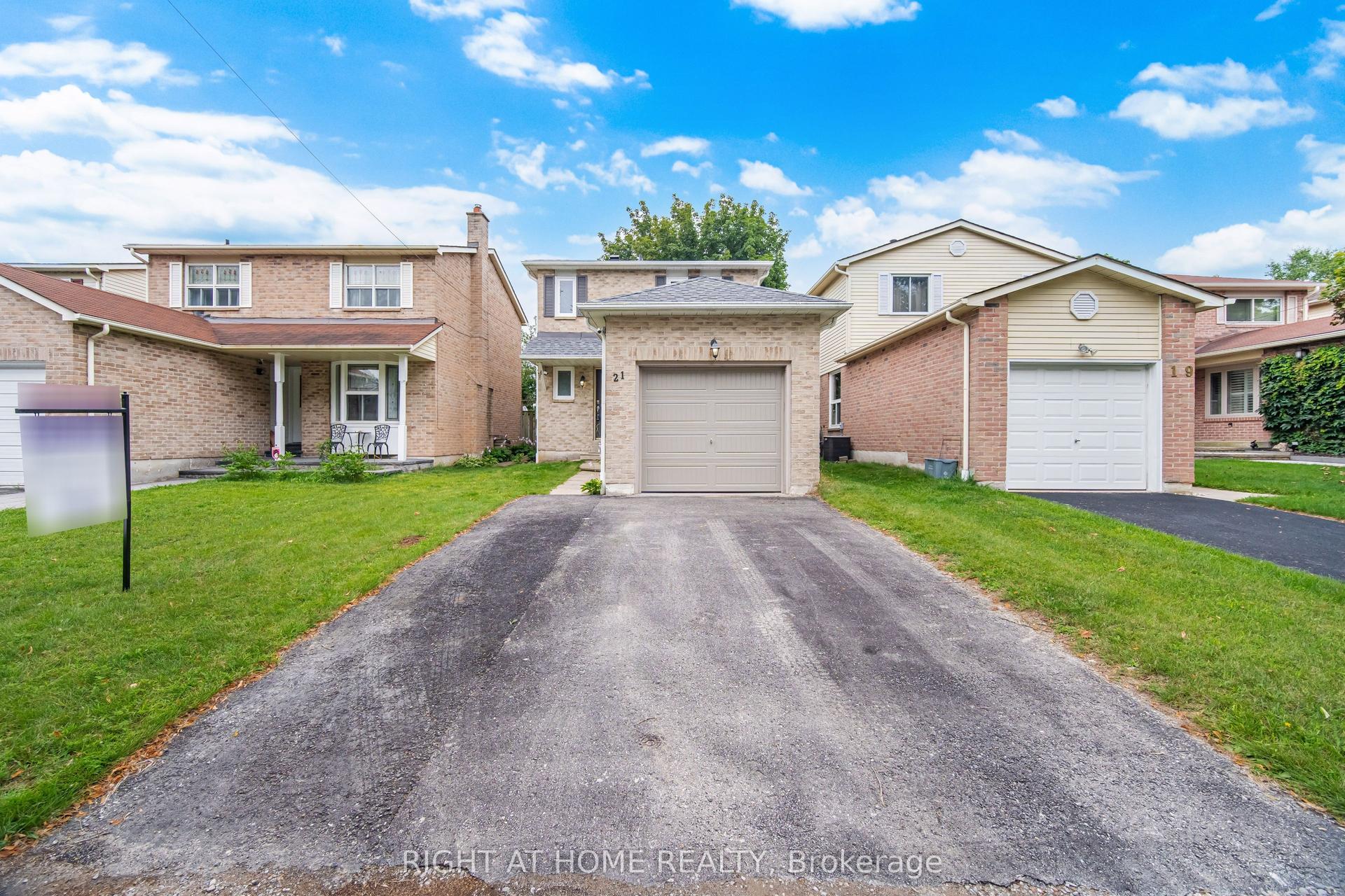 21 Dobson Drive, Ajax — Detached for sale, photo 1