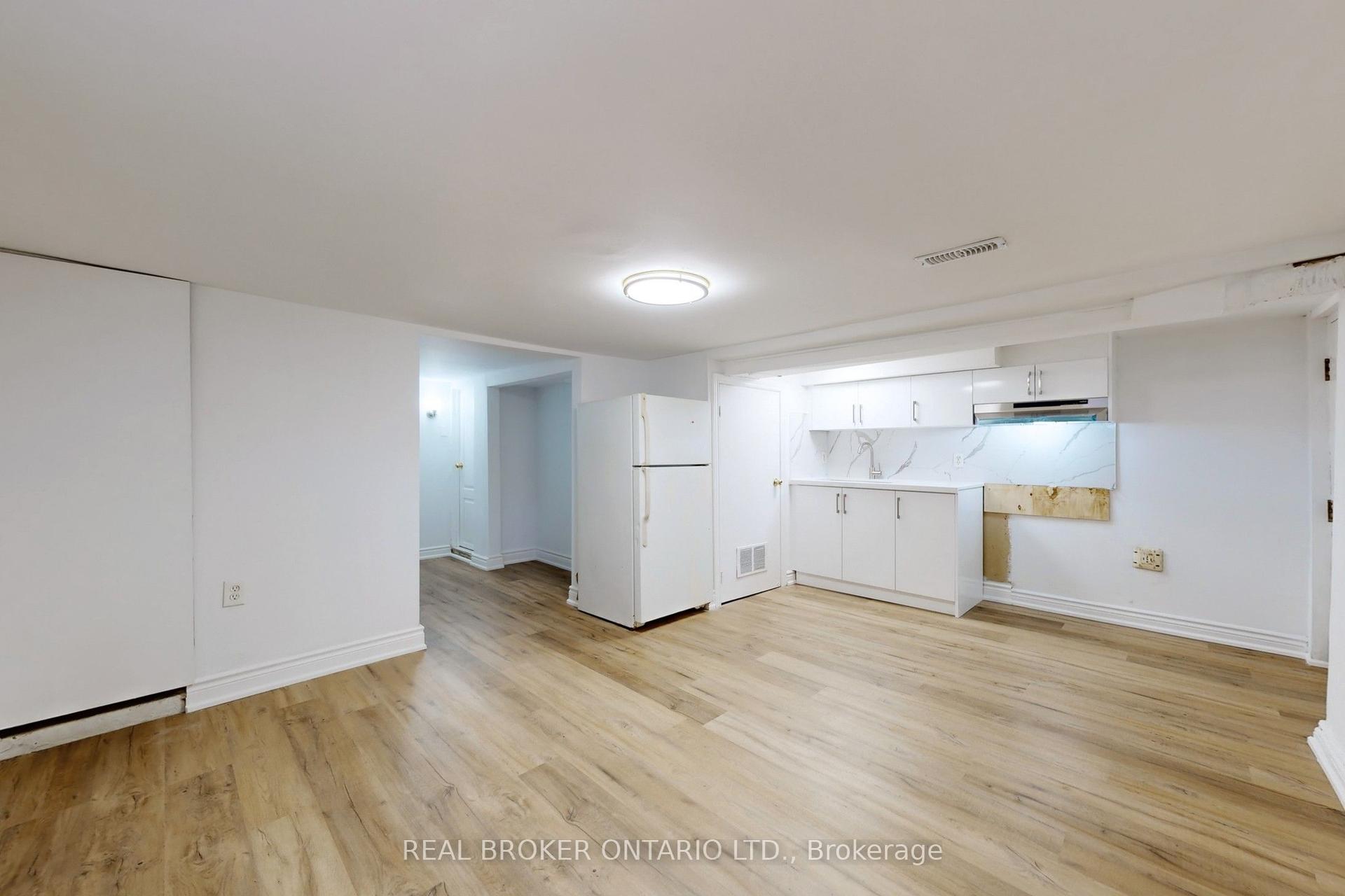 102 Bowie Avenue Bsmt #Bsmt, Toronto — Multiplex for lease, photo 1