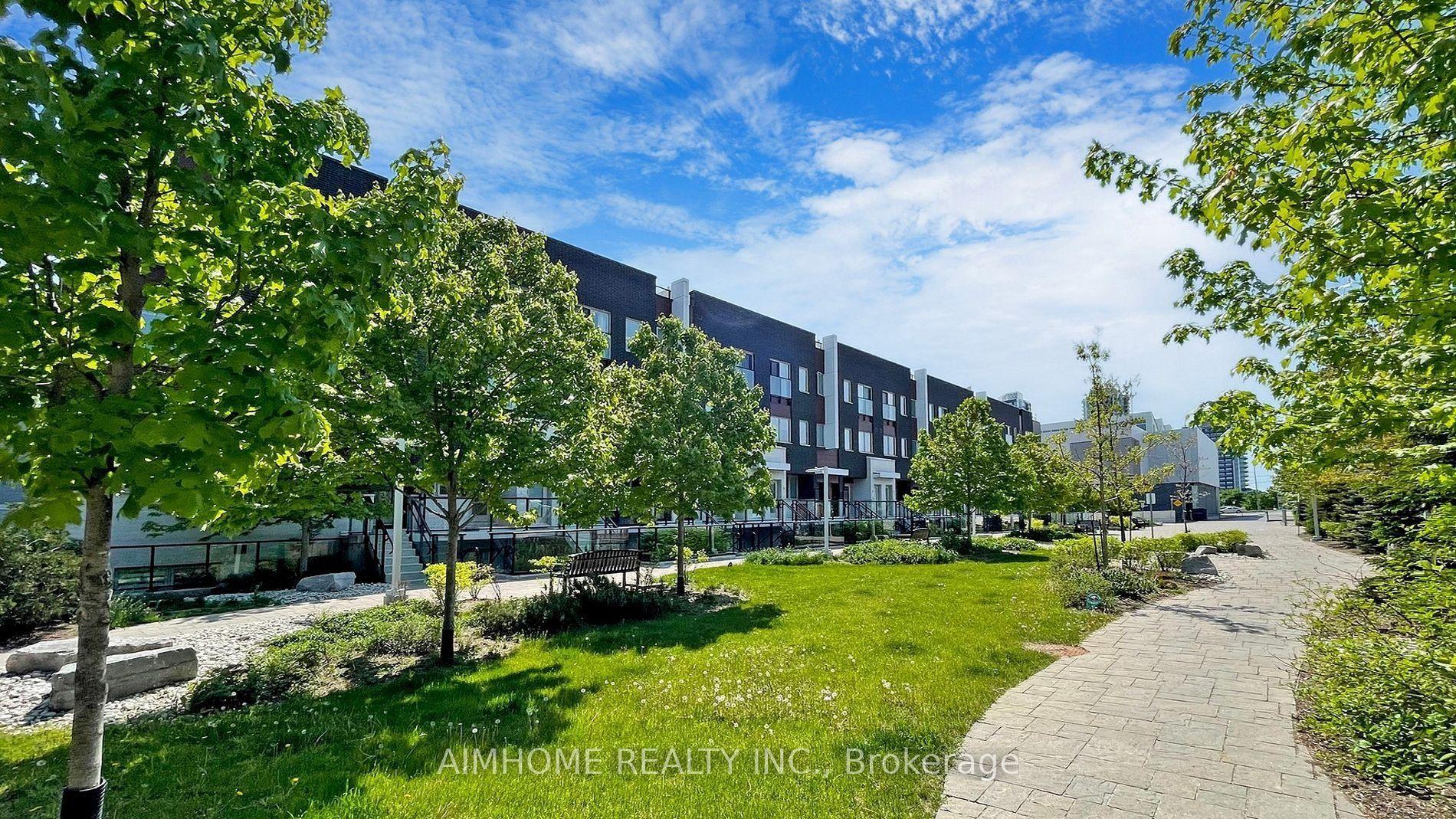 780 Sheppard Avenue E 28 #28 — photo 1