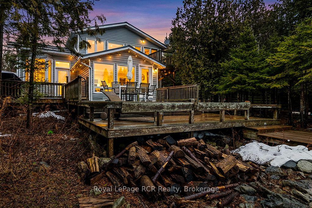 1166 Dorcas Bay Road — photo 1
