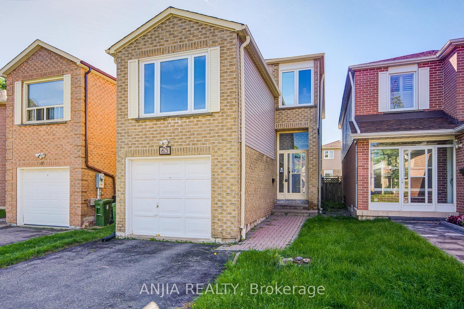 63 Enchanted Hills Crescent, Toronto — Detached for sale, photo 1