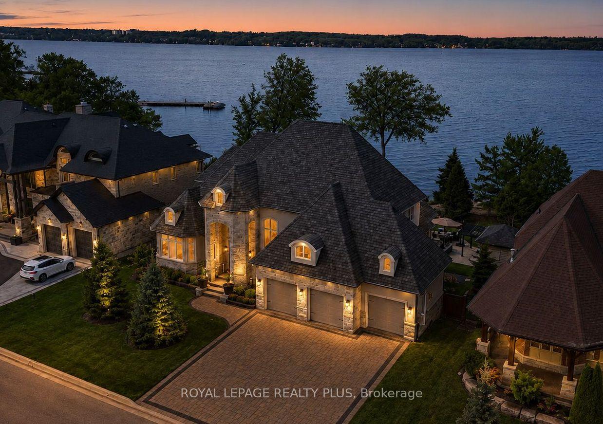 39 Plunkett Court, Barrie — Detached for sale, photo 1