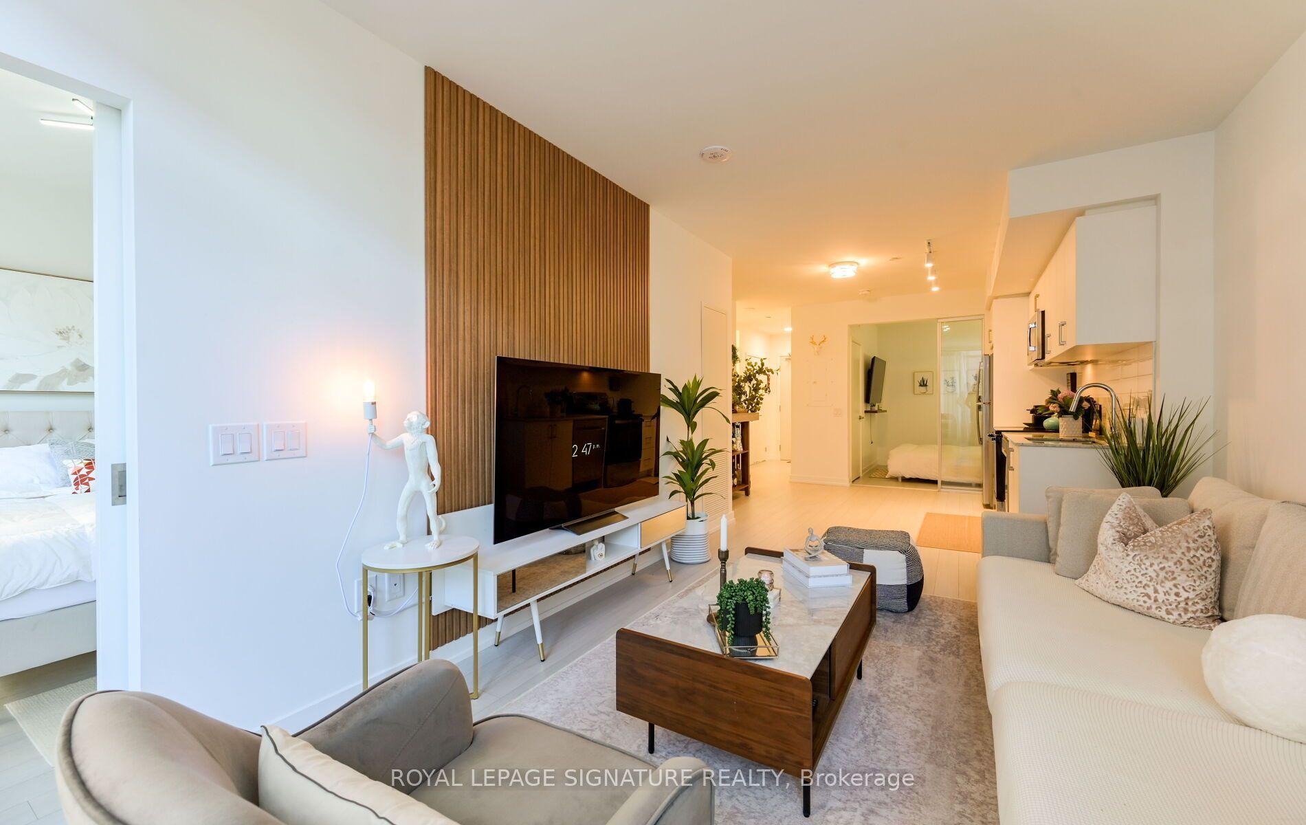 4010 Eglinton Avenue 614 #614, Toronto — Condo for lease, photo 1