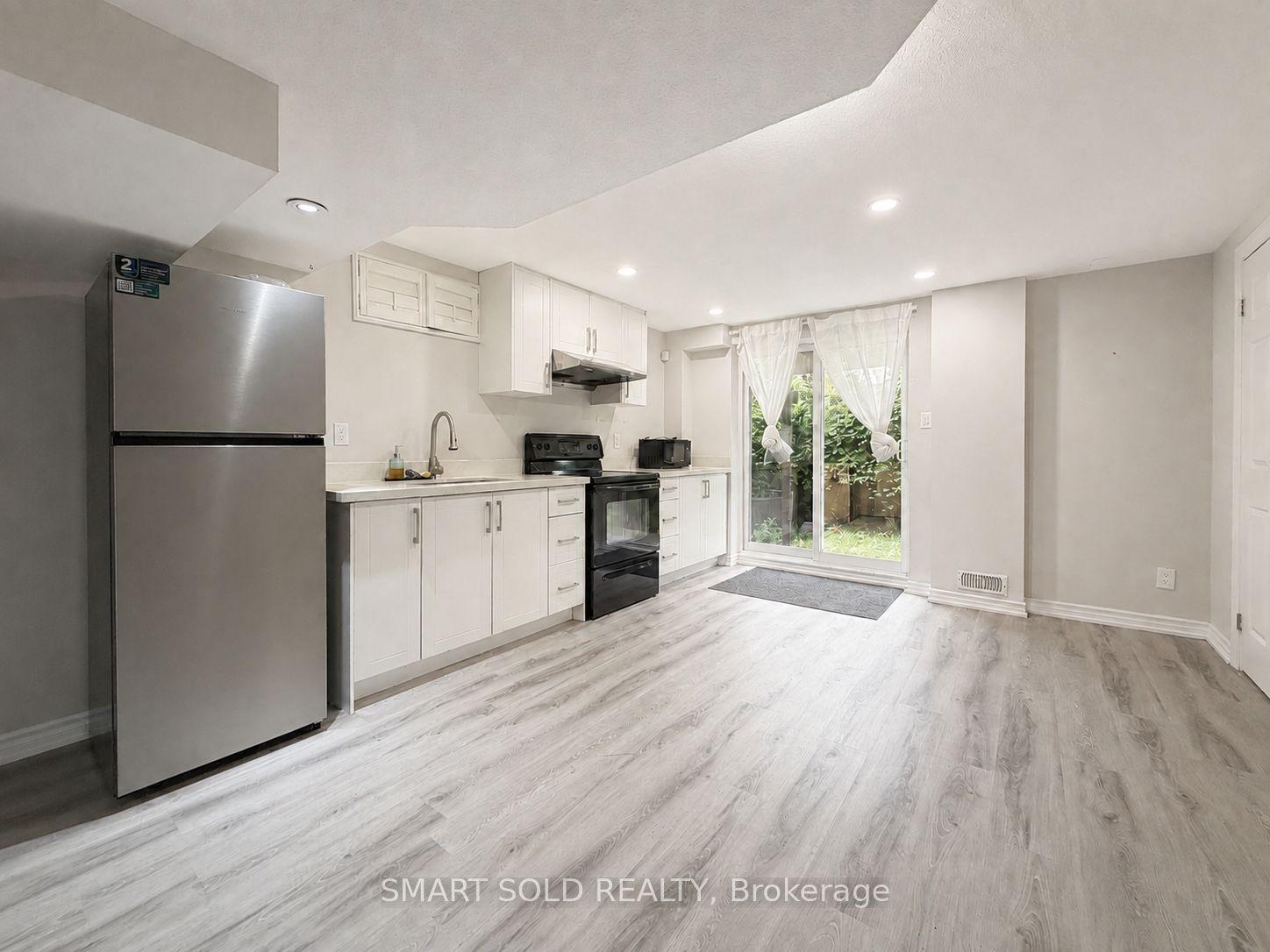 71 Dewpoint Road Lower #Lower, Vaughan — Detached for lease, photo 1