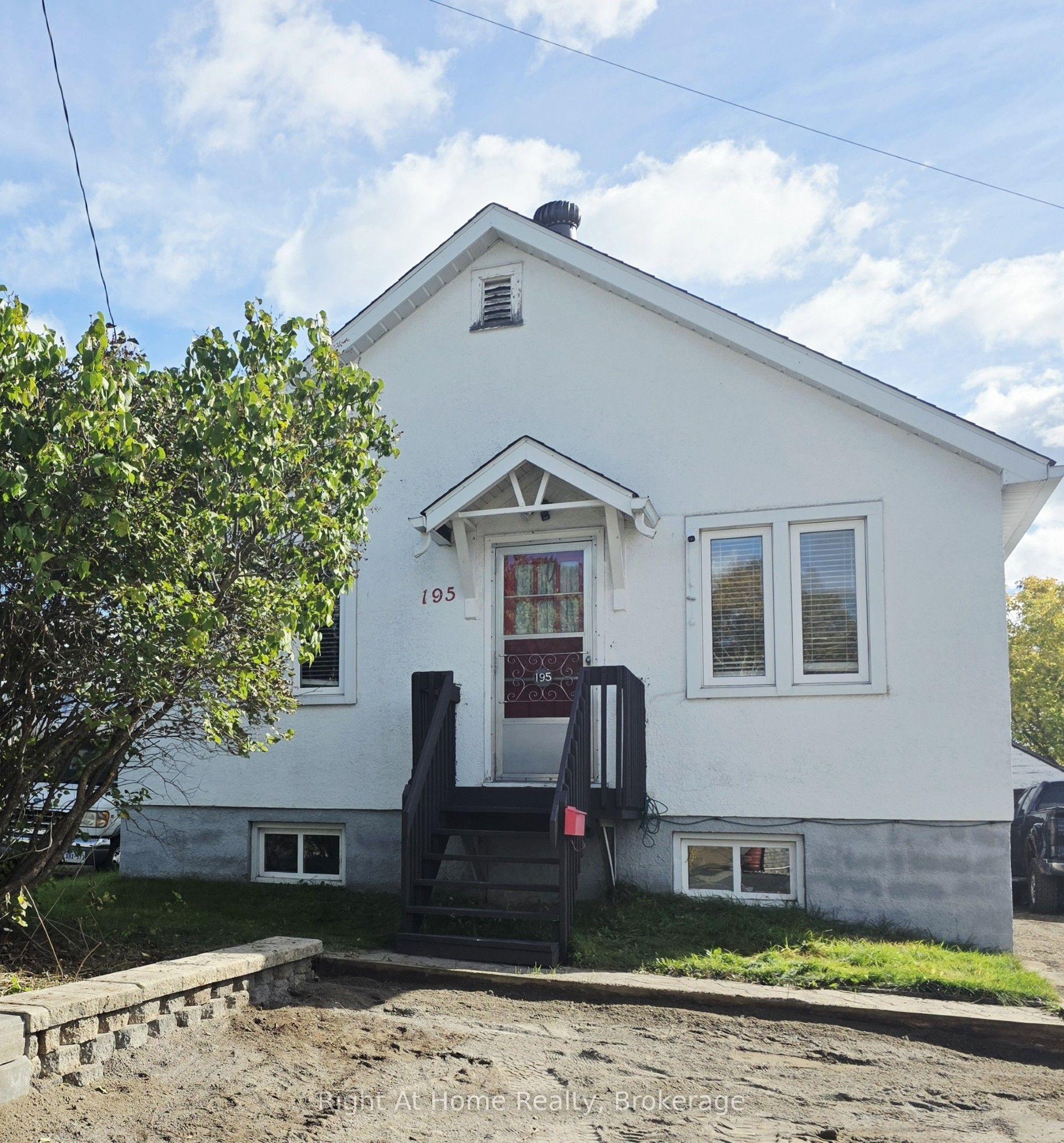 195 Empress Avenue S, Thunder Bay — Detached for sale, photo 1