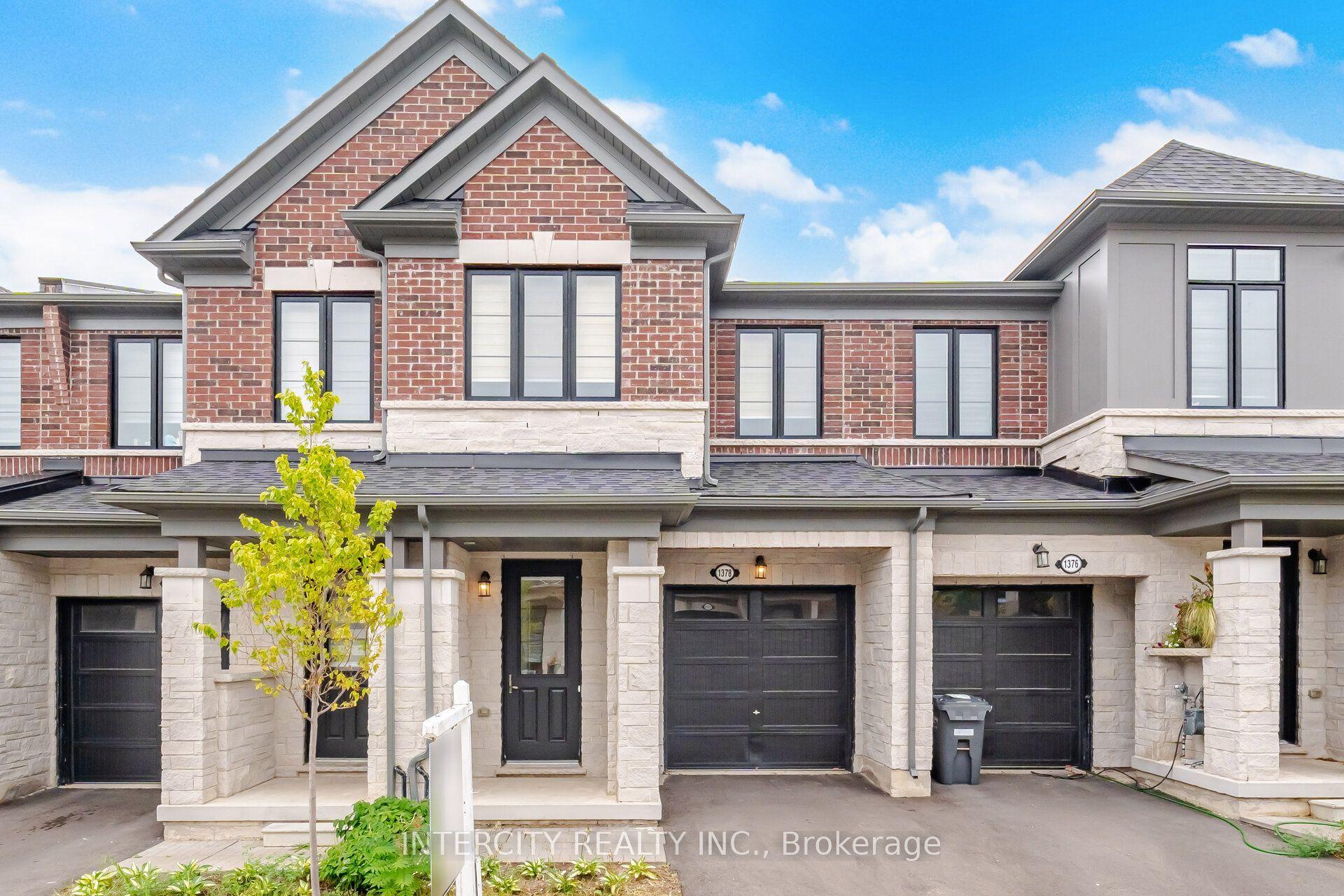 1378 National Common, Burlington — Townhouse for sale, photo 1