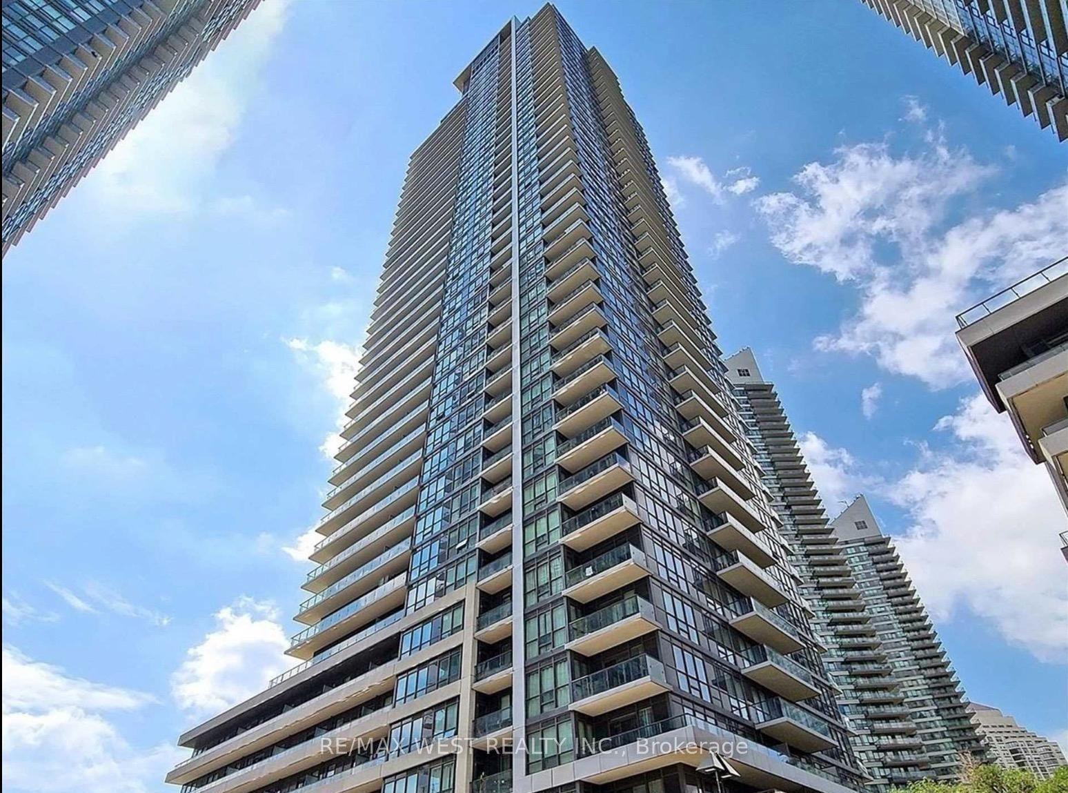 2212 lake shore Boulevard W 3301 #3301 — photo 1