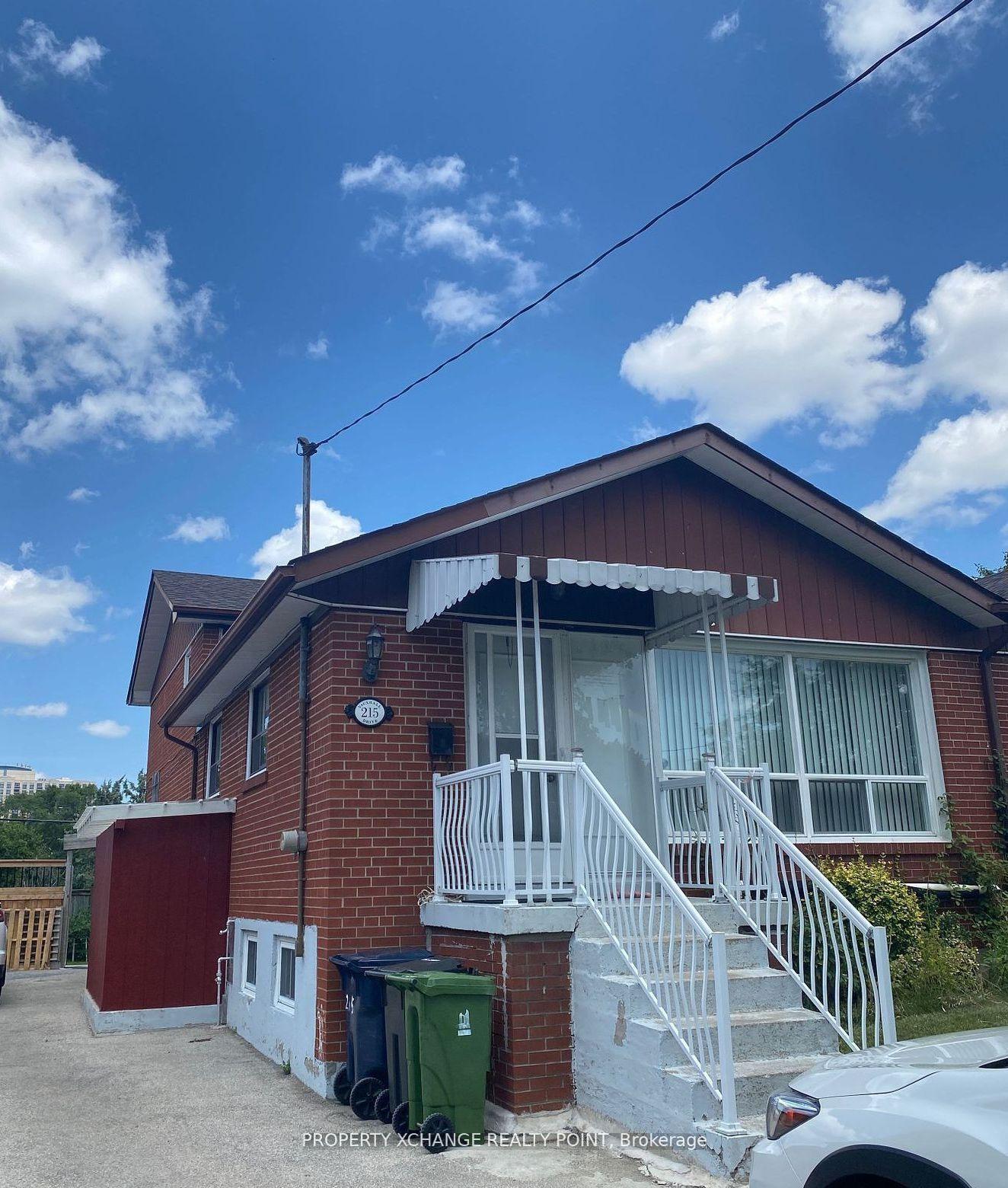 215 Vauxhall Drive — photo 1