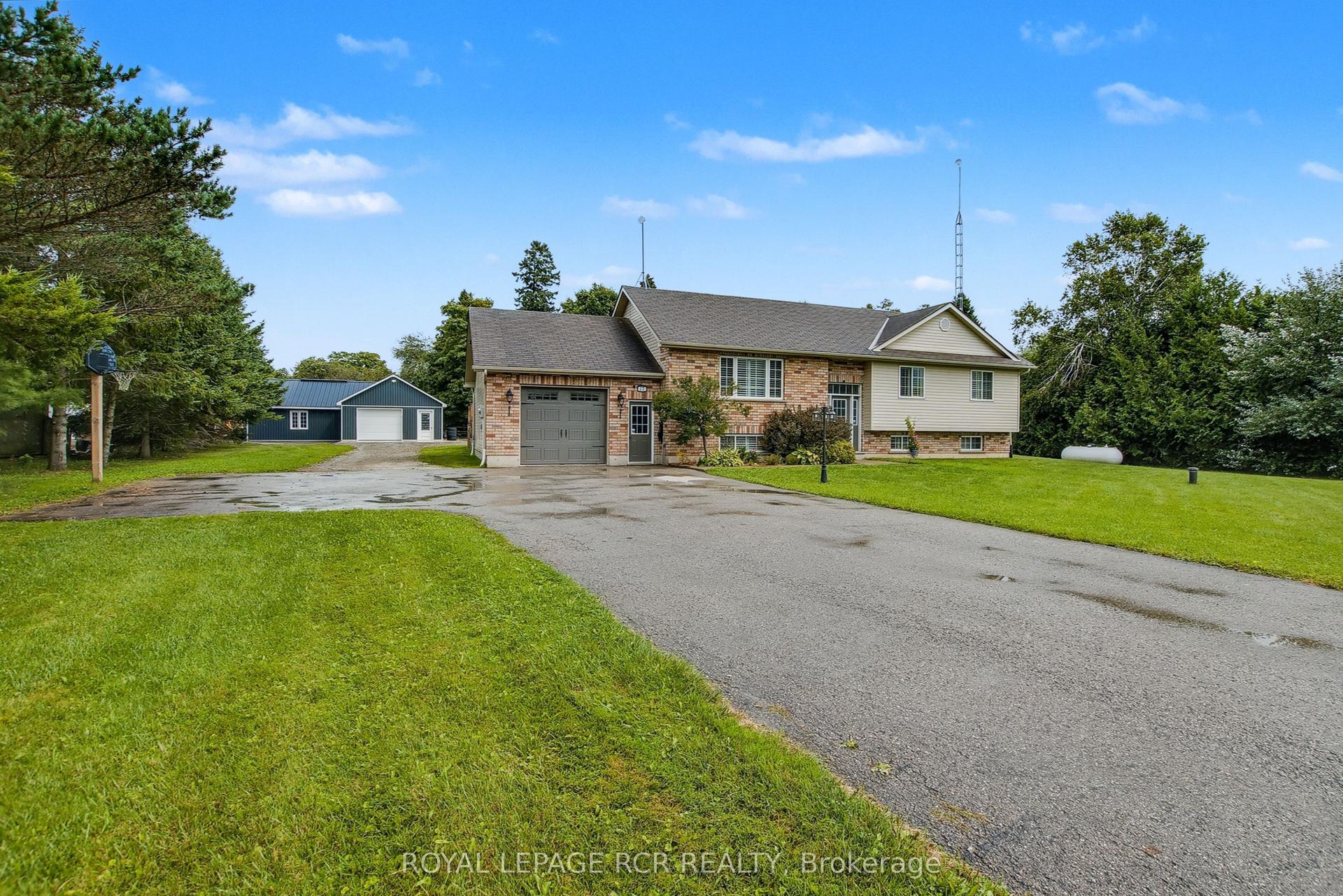17 Deaken Drive — photo 1