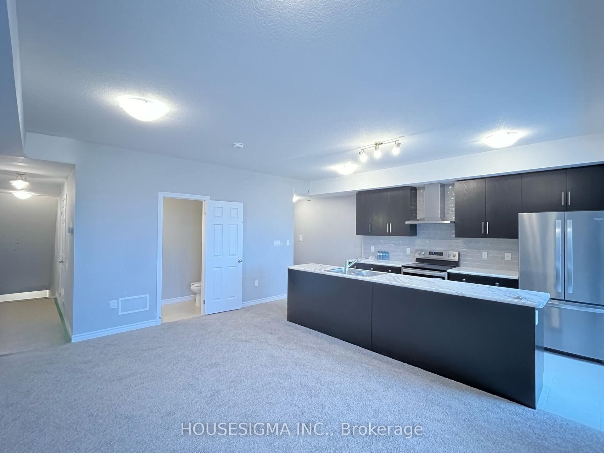 8 Lomond Lane — photo 1