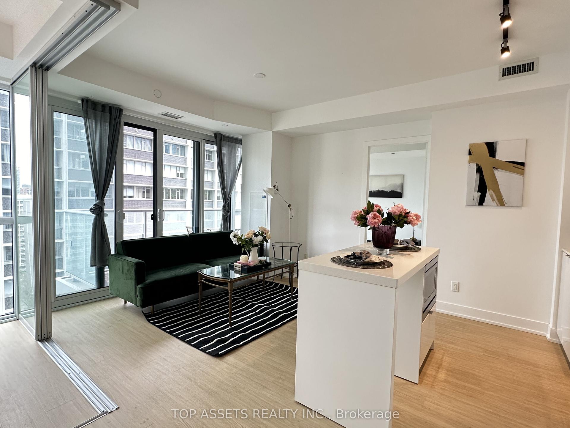7 Grenville Street 1707 #1707, Toronto — Condo for lease, photo 1