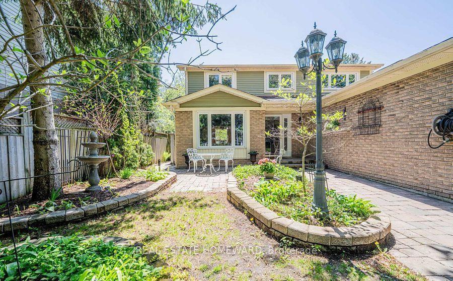 27 Drumern Crescent, Richmond Hill — Detached for lease, photo 1