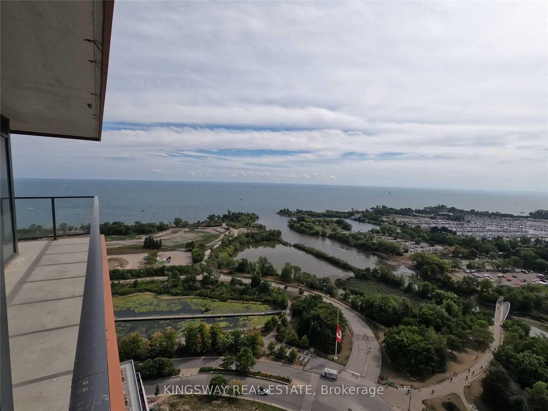 30 SHORE BREEZE Drive E 2519 #2519, Toronto — Condo for sale, photo 1